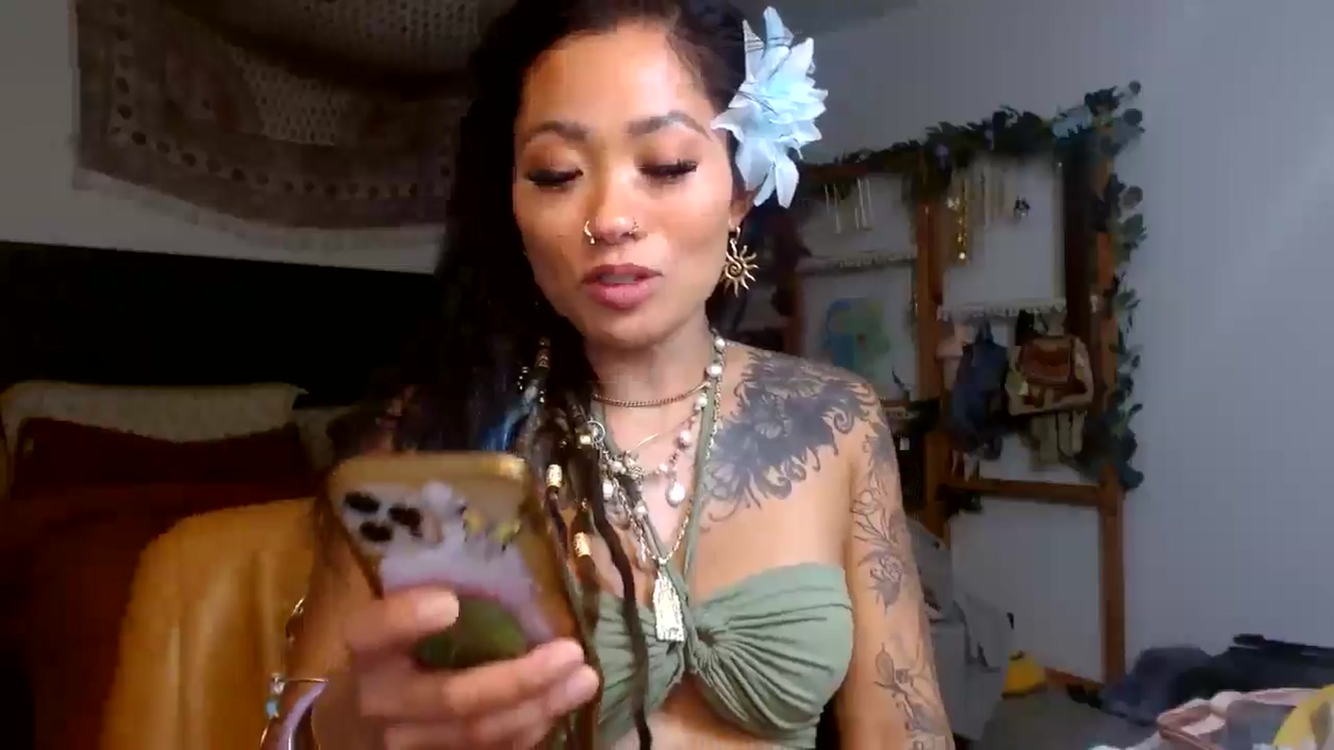 Gallery image thumbnail from Lovelyxmacii's myfreecams stream on, 08/03/2025, 04:34 image 18 of 20