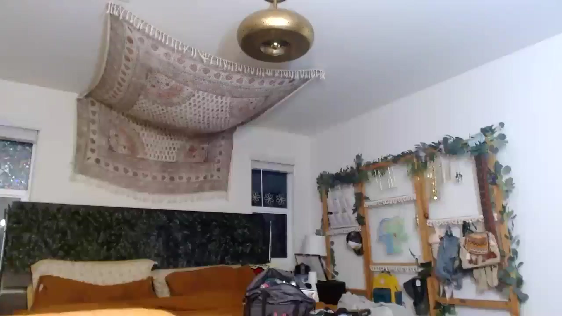 Gallery image thumbnail from Lovelyxmacii's myfreecams stream on, 08/03/2025, 04:34 image 5 of 20