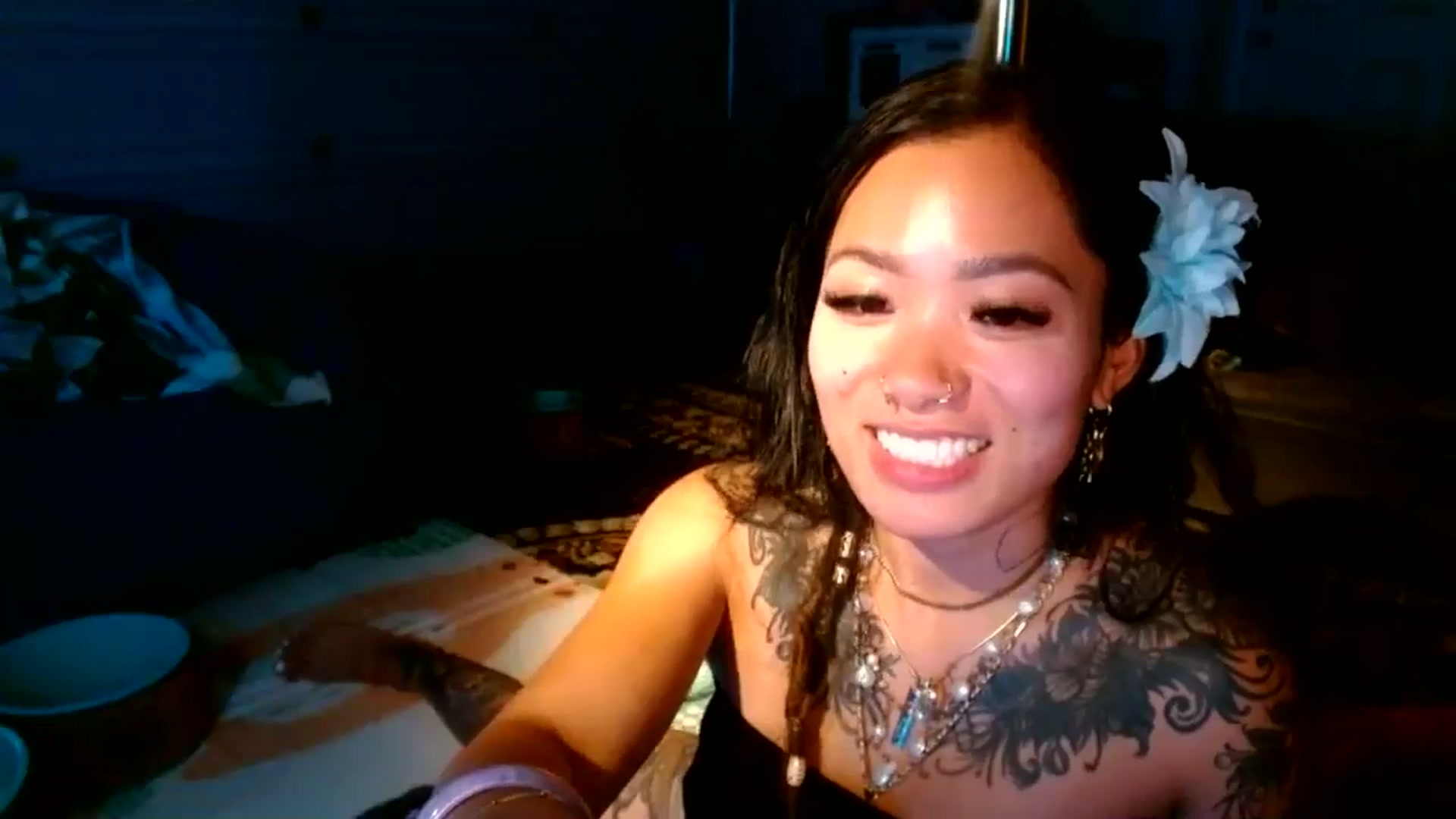 Gallery image thumbnail from Lovelyxmacii's myfreecams stream on, 08/05/2025, 07:18 image 8 of 20