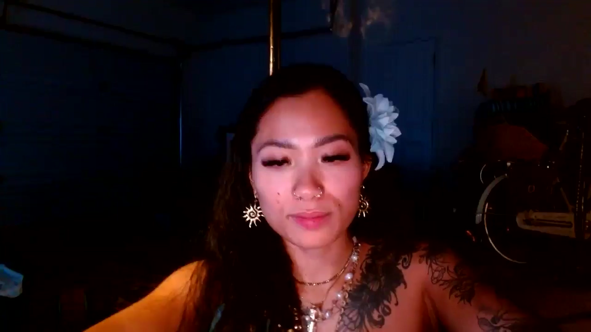 Gallery image thumbnail from Lovelyxmacii's myfreecams stream on, 08/05/2025, 07:18 image 11 of 20