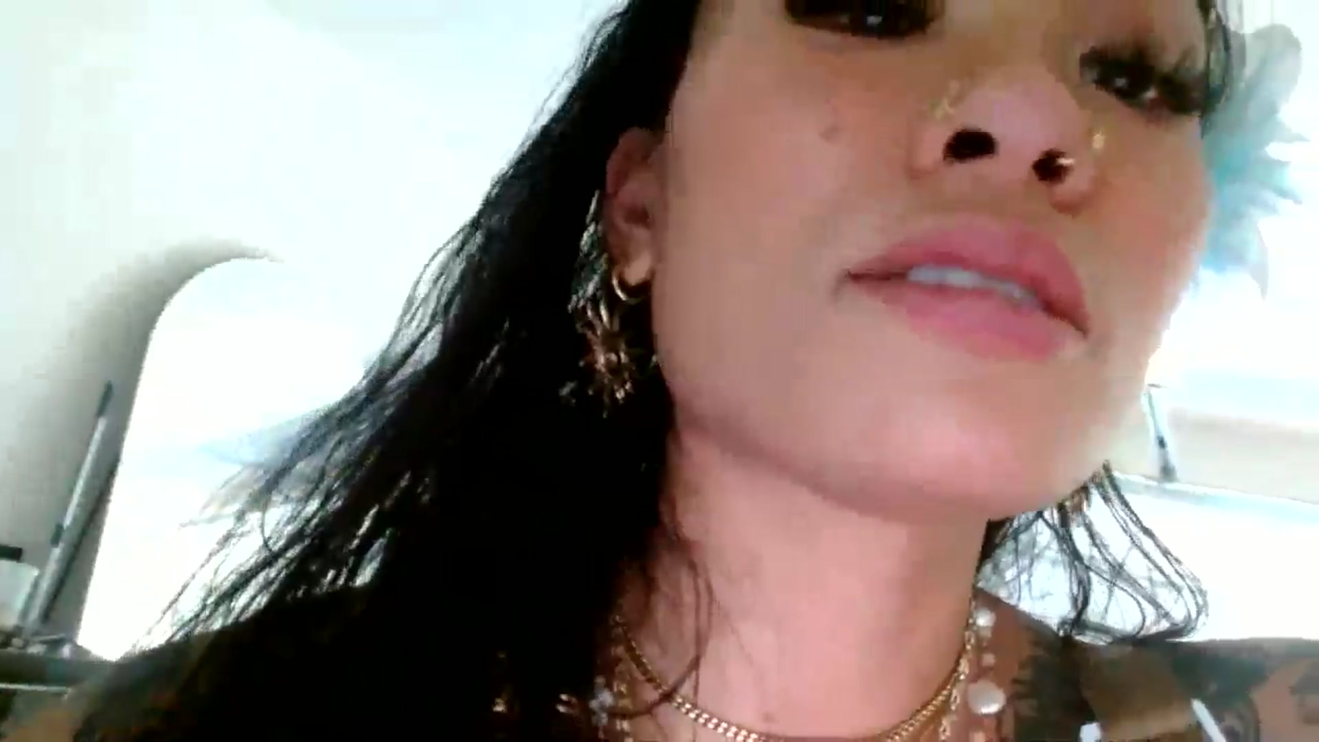 Gallery image thumbnail from Lovelyxmacii's myfreecams stream on, 08/07/2025, 02:02 image 15 of 20