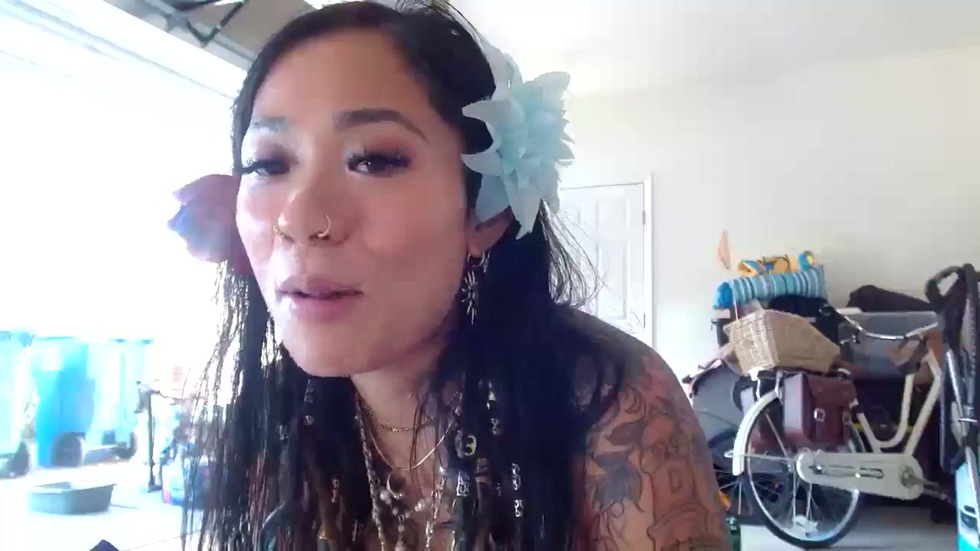 Gallery image thumbnail from Lovelyxmacii's myfreecams stream on, 08/07/2025, 02:02 image 11 of 20