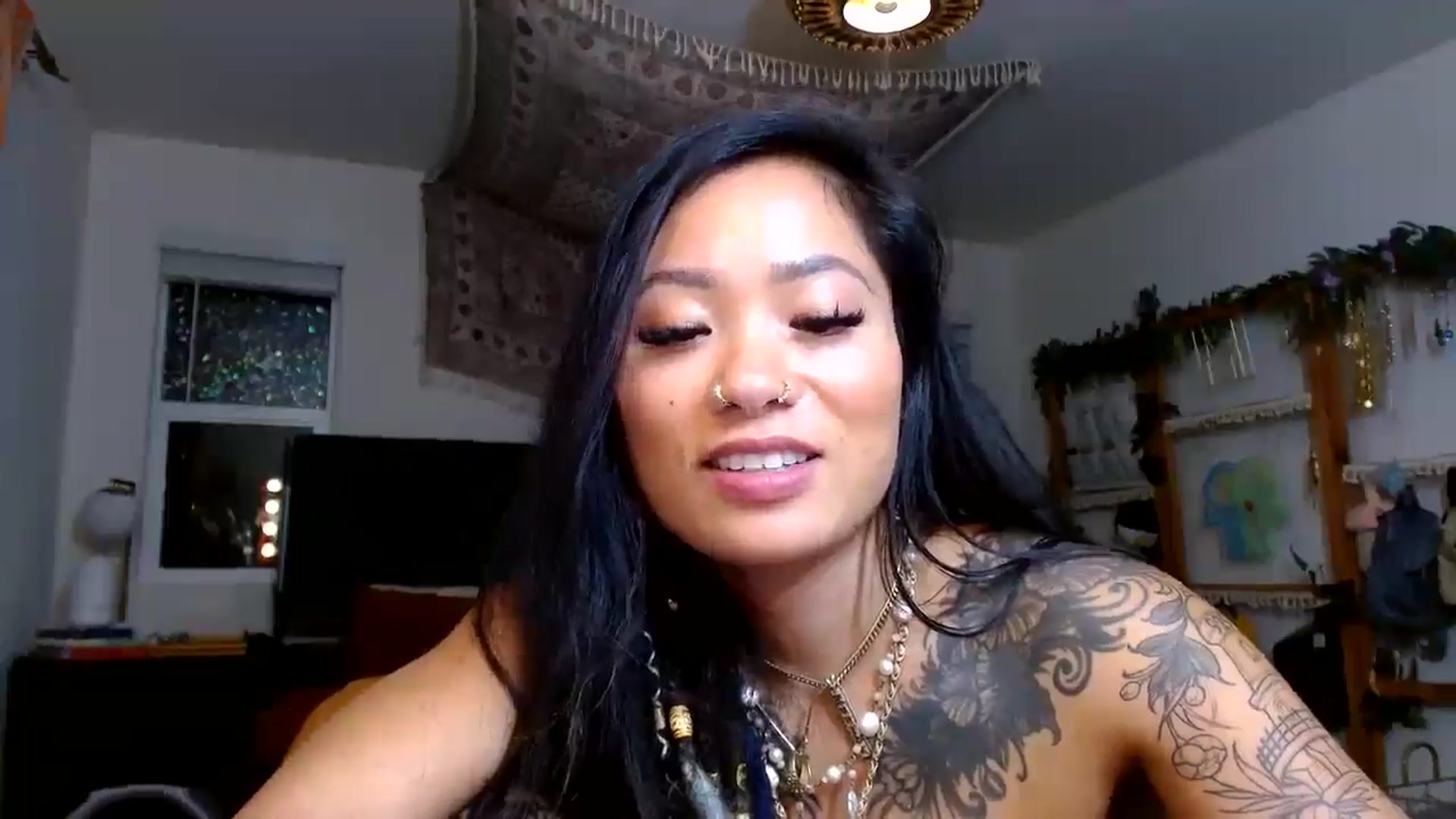Gallery image thumbnail from Lovelyxmacii's myfreecams stream on, 08/15/2025, 07:30 image 7 of 20