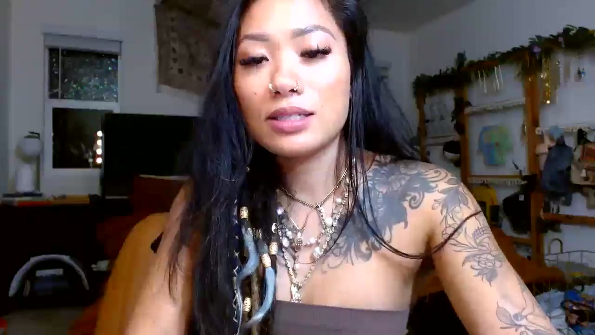 Gallery image thumbnail from Lovelyxmacii's myfreecams stream on, 08/15/2025, 07:30 image 11 of 20