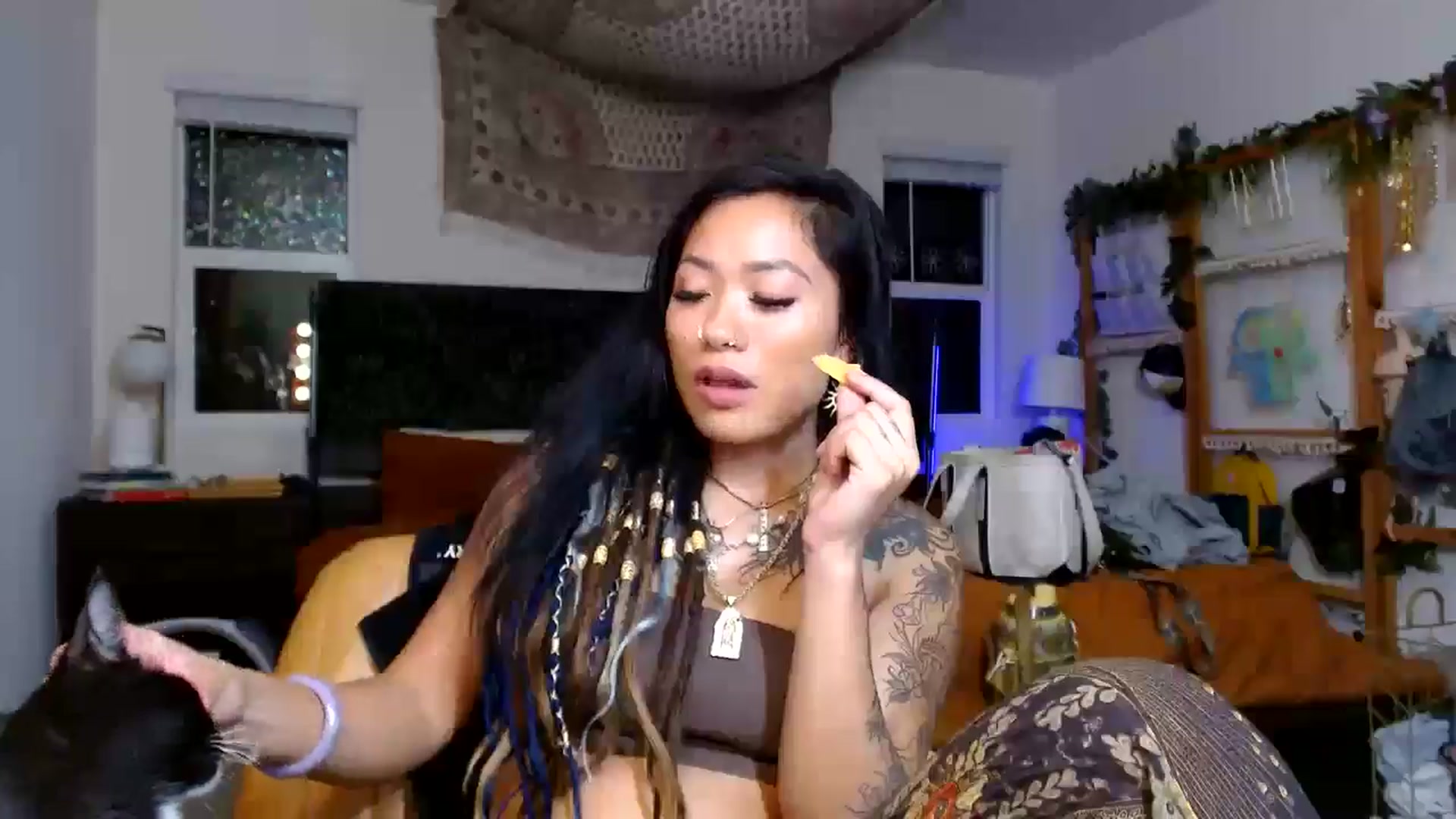 Gallery image thumbnail from Lovelyxmacii's myfreecams stream on, 08/15/2025, 08:47 image 7 of 20