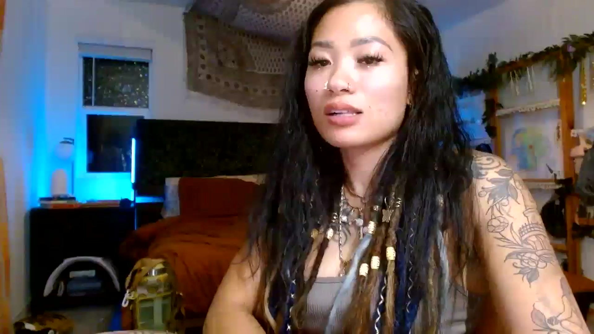 Gallery image thumbnail from Lovelyxmacii's myfreecams stream on, 08/18/2025, 04:32 image 13 of 20