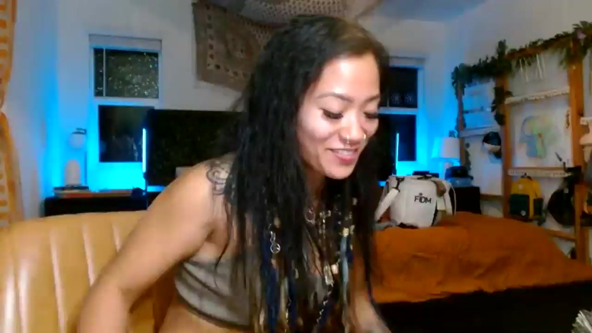 Gallery image thumbnail from Lovelyxmacii's myfreecams stream on, 08/18/2025, 04:32 image 18 of 20