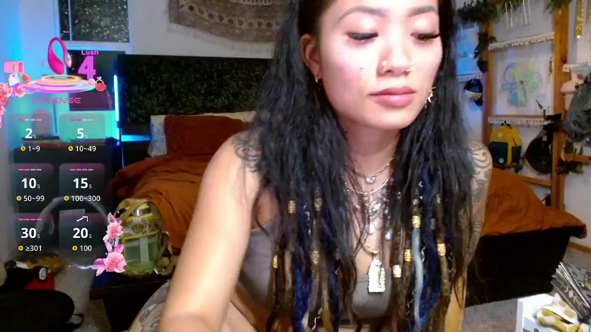 Gallery image thumbnail from Lovelyxmacii's myfreecams stream on, 08/18/2025, 05:46 image 17 of 20