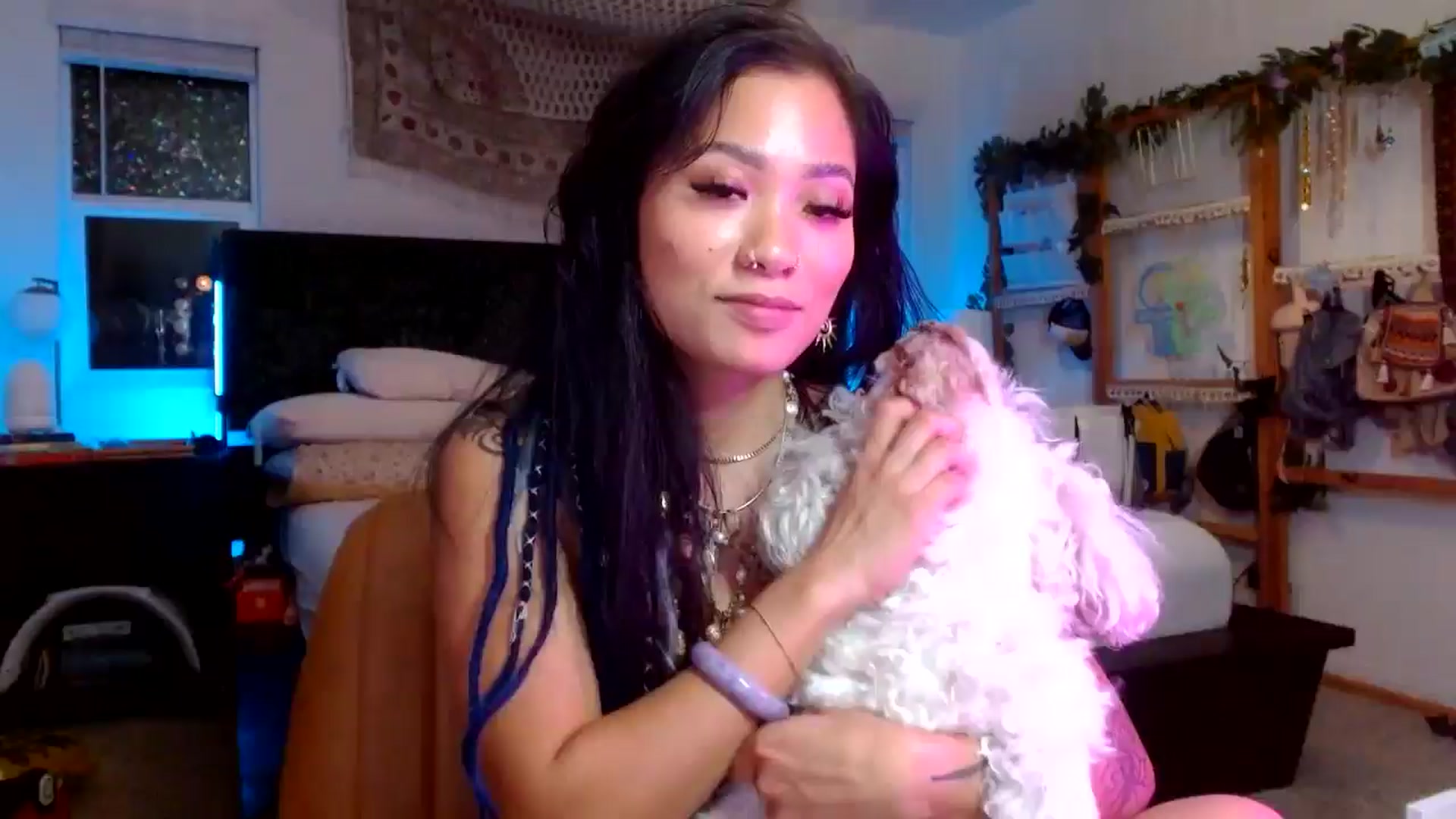 Gallery image thumbnail from Lovelyxmacii's myfreecams stream on, 08/19/2025, 09:07 image 1 of 20