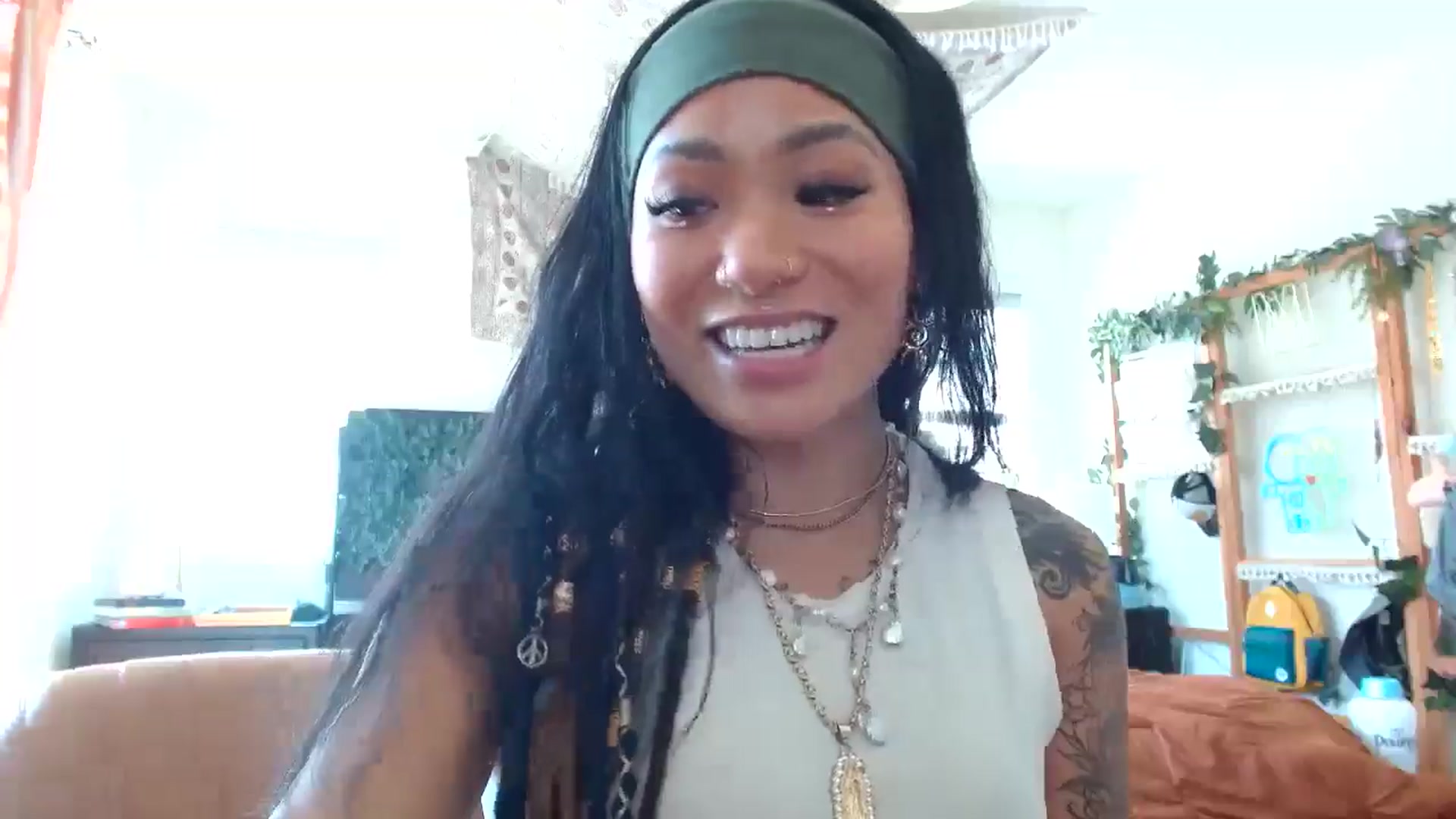 Gallery image thumbnail from Lovelyxmacii's myfreecams stream on, 08/20/2025, 18:14 image 20 of 20