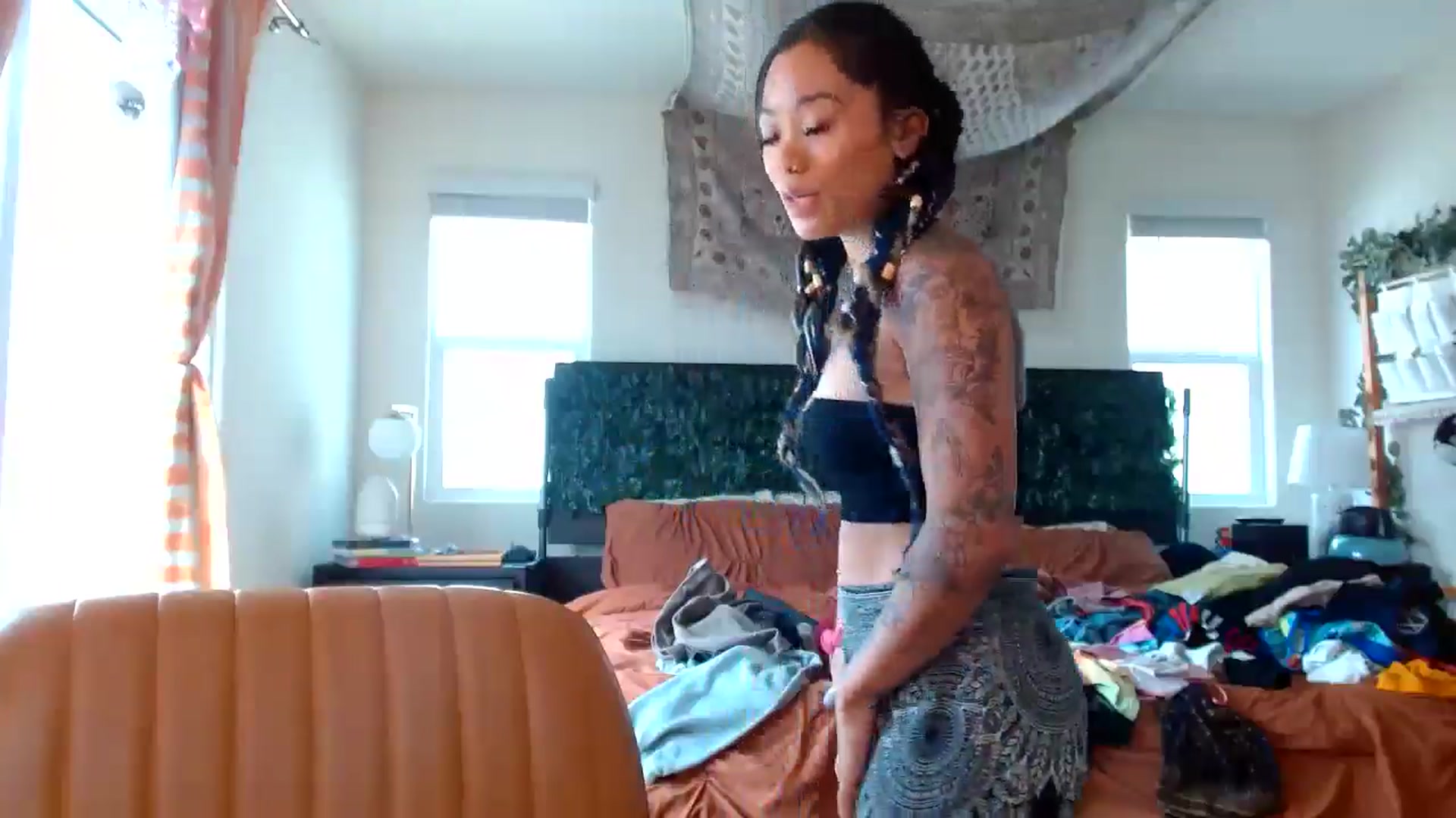 Gallery image thumbnail from Lovelyxmacii's myfreecams stream on, 08/22/2025, 19:09 image 7 of 20