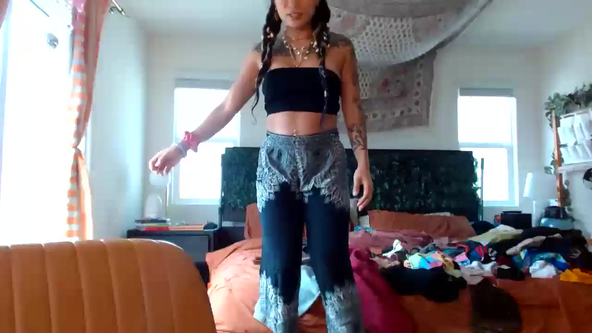 Gallery image thumbnail from Lovelyxmacii's myfreecams stream on, 08/22/2025, 19:09 image 8 of 20