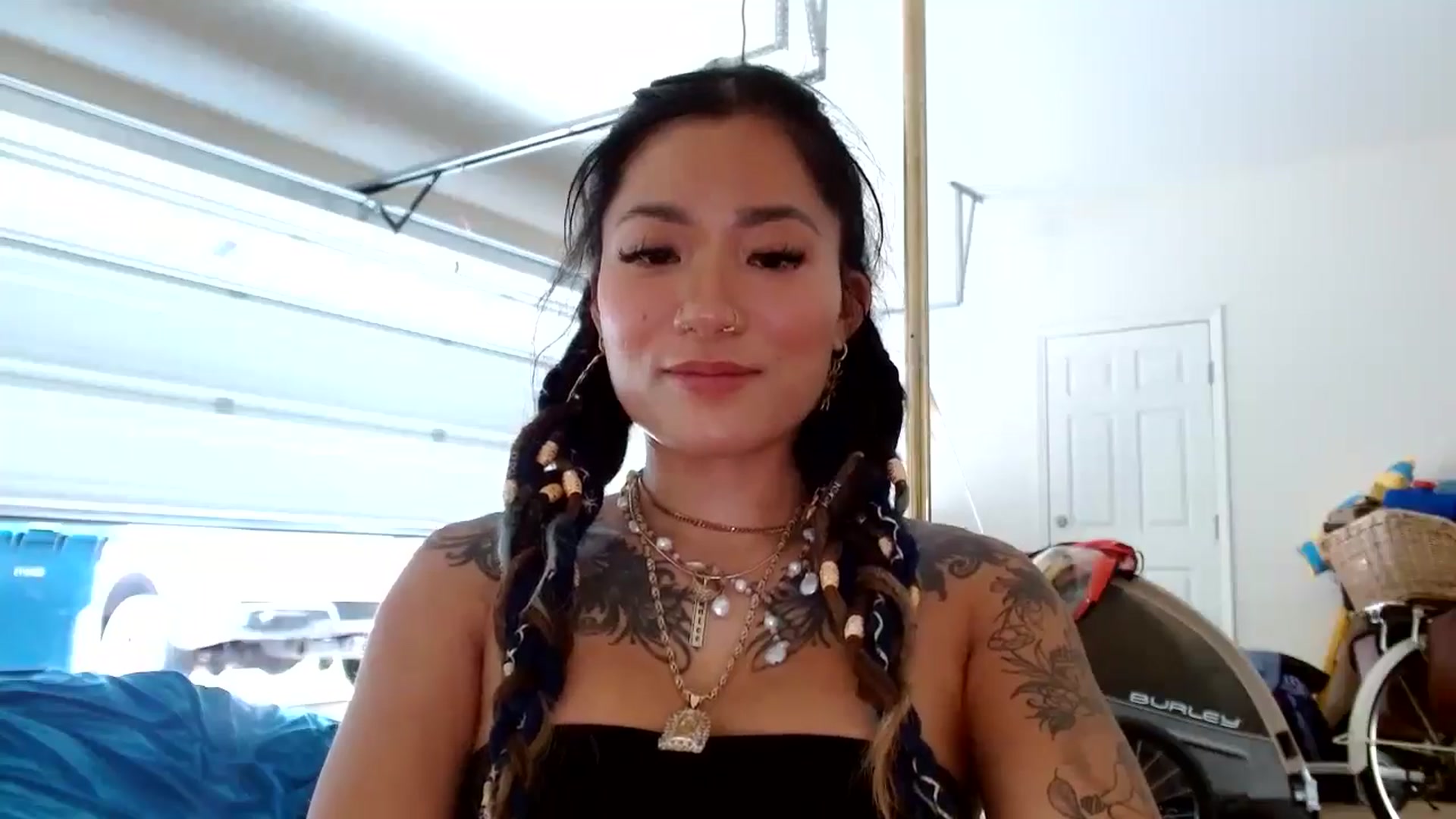 Gallery image thumbnail from Lovelyxmacii's myfreecams stream on, 08/22/2025, 19:09 image 15 of 20