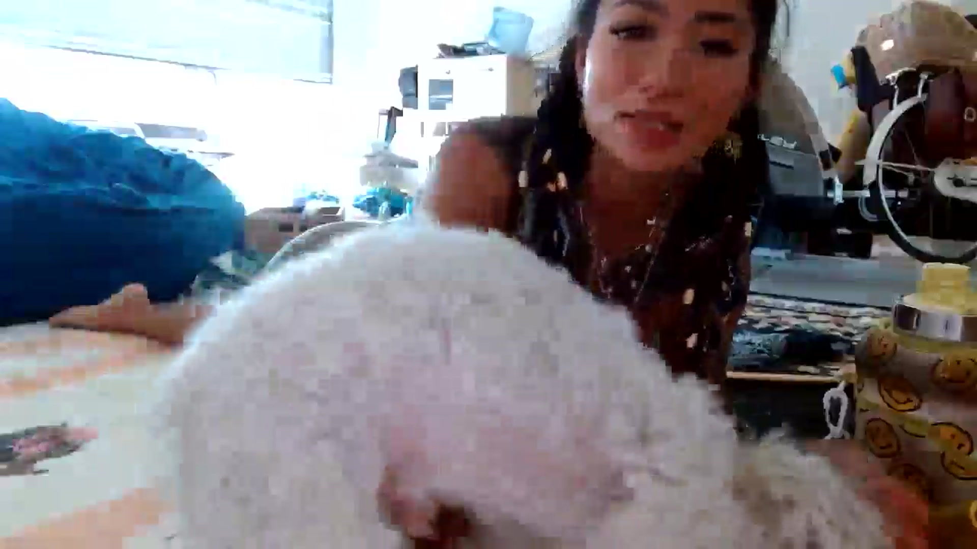 Gallery image thumbnail from Lovelyxmacii's myfreecams stream on, 08/22/2025, 19:09 image 17 of 20