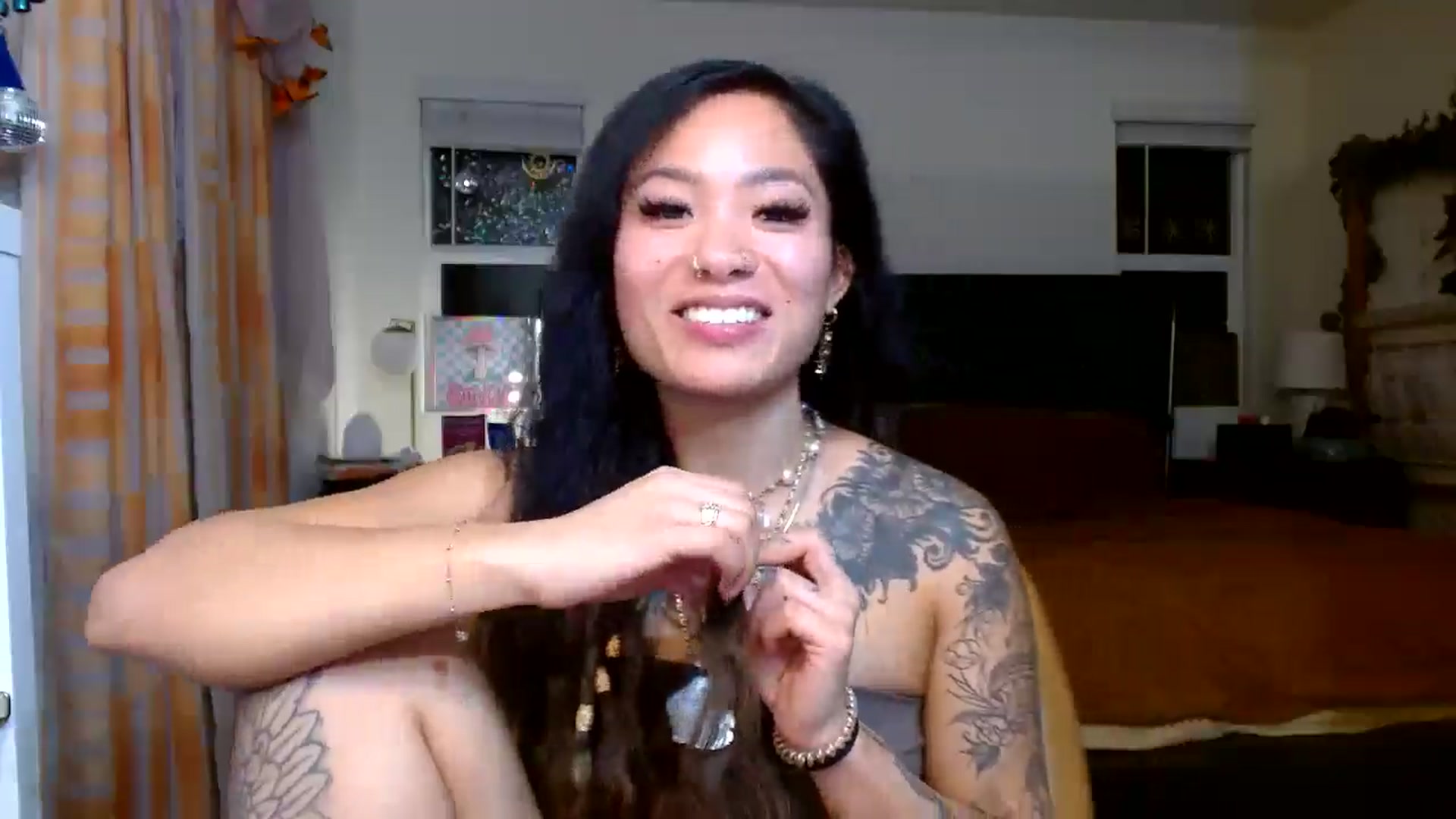 Gallery image thumbnail from Lovelyxmacii's myfreecams stream on, 11/28/2025, 02:55 image 15 of 20
