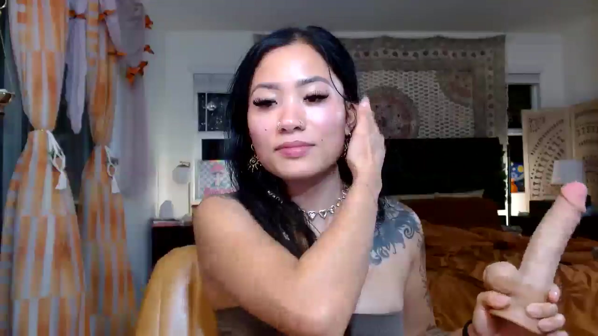 Gallery image thumbnail from Lovelyxmacii's myfreecams stream on, 12/10/2025, 02:18 image 9 of 20