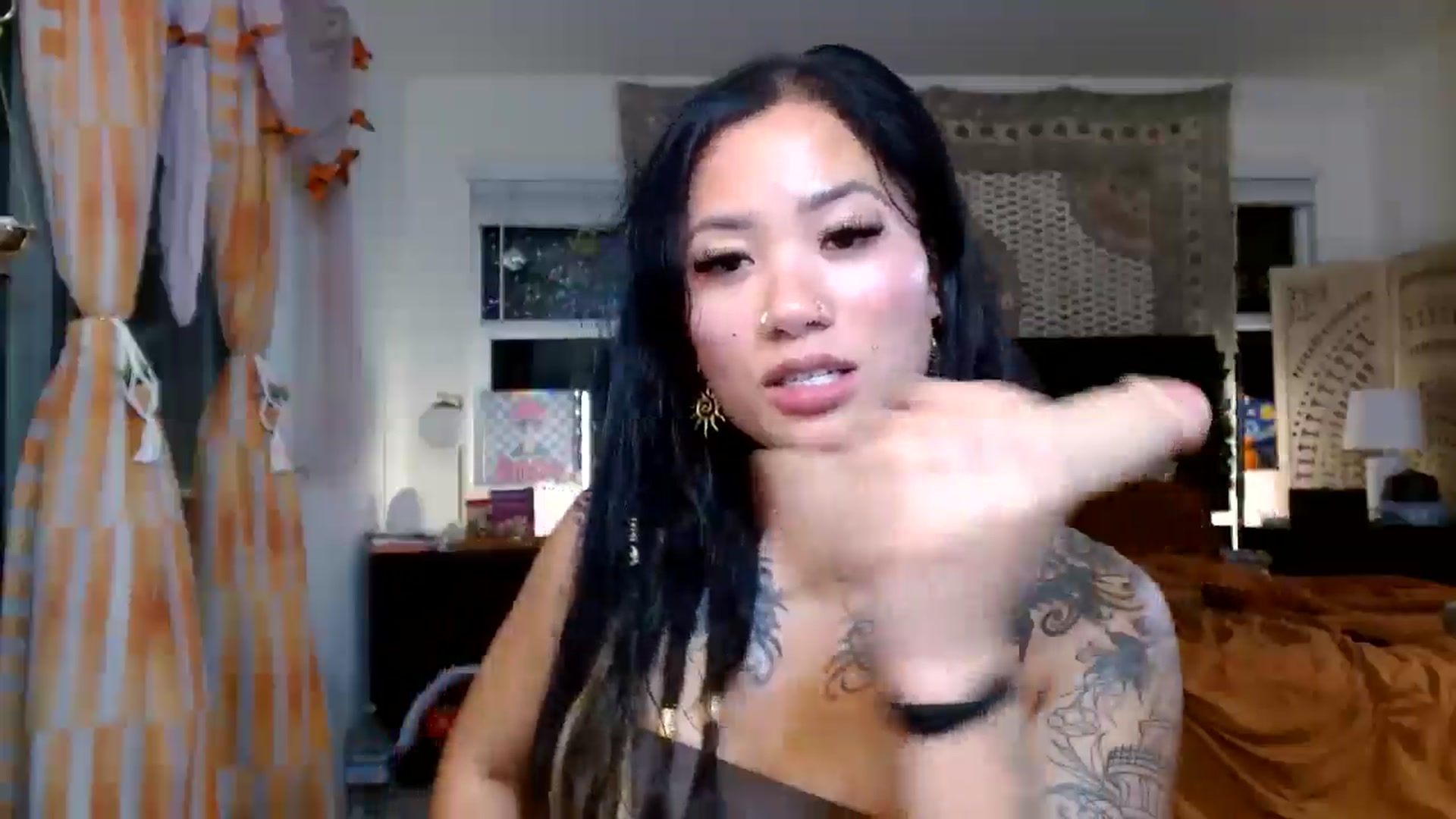 Gallery image thumbnail from Lovelyxmacii's myfreecams stream on, 12/10/2025, 02:18 image 8 of 20