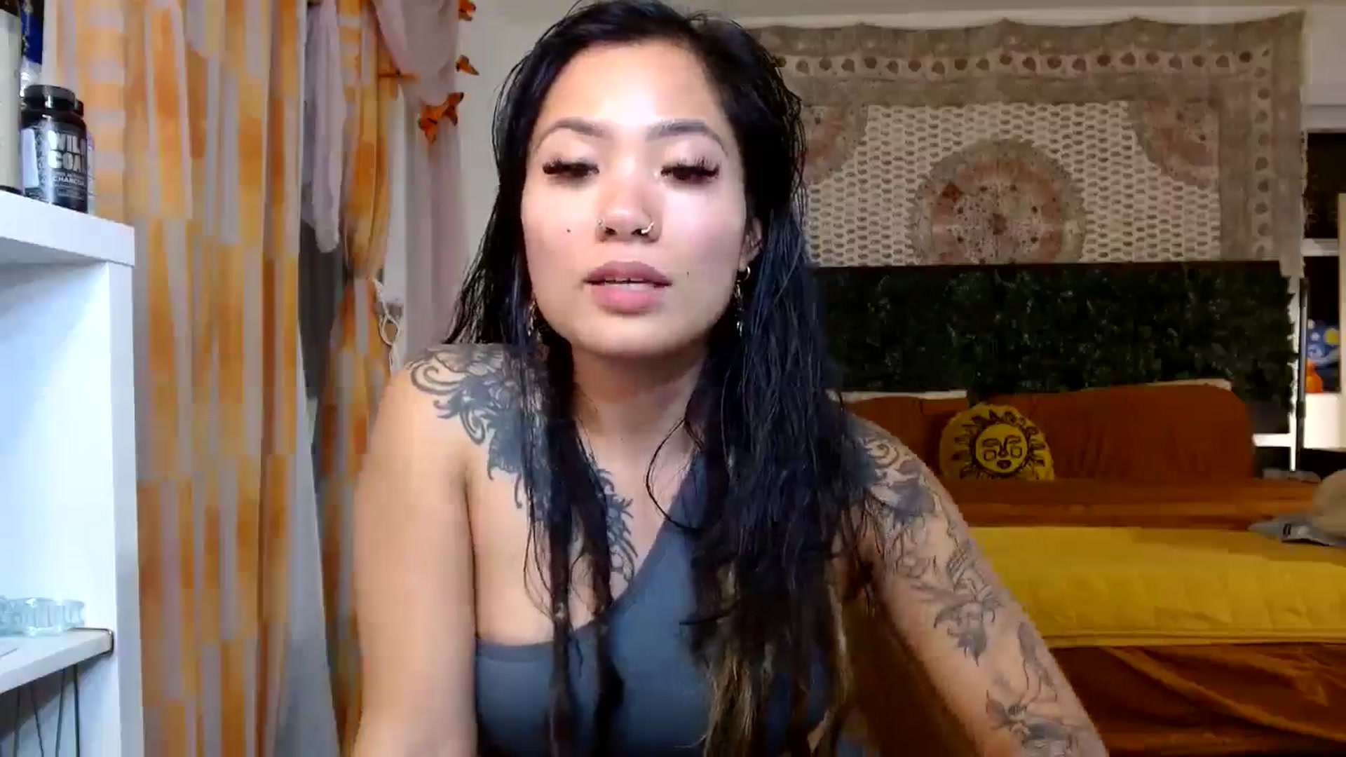 Gallery image thumbnail from Lovelyxmacii's myfreecams stream on, 12/17/2025, 04:56 image 2 of 20