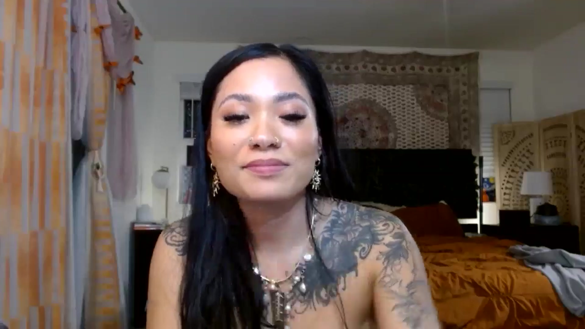 Gallery image thumbnail from Lovelyxmacii's myfreecams stream on, 12/27/2025, 08:05 image 19 of 20