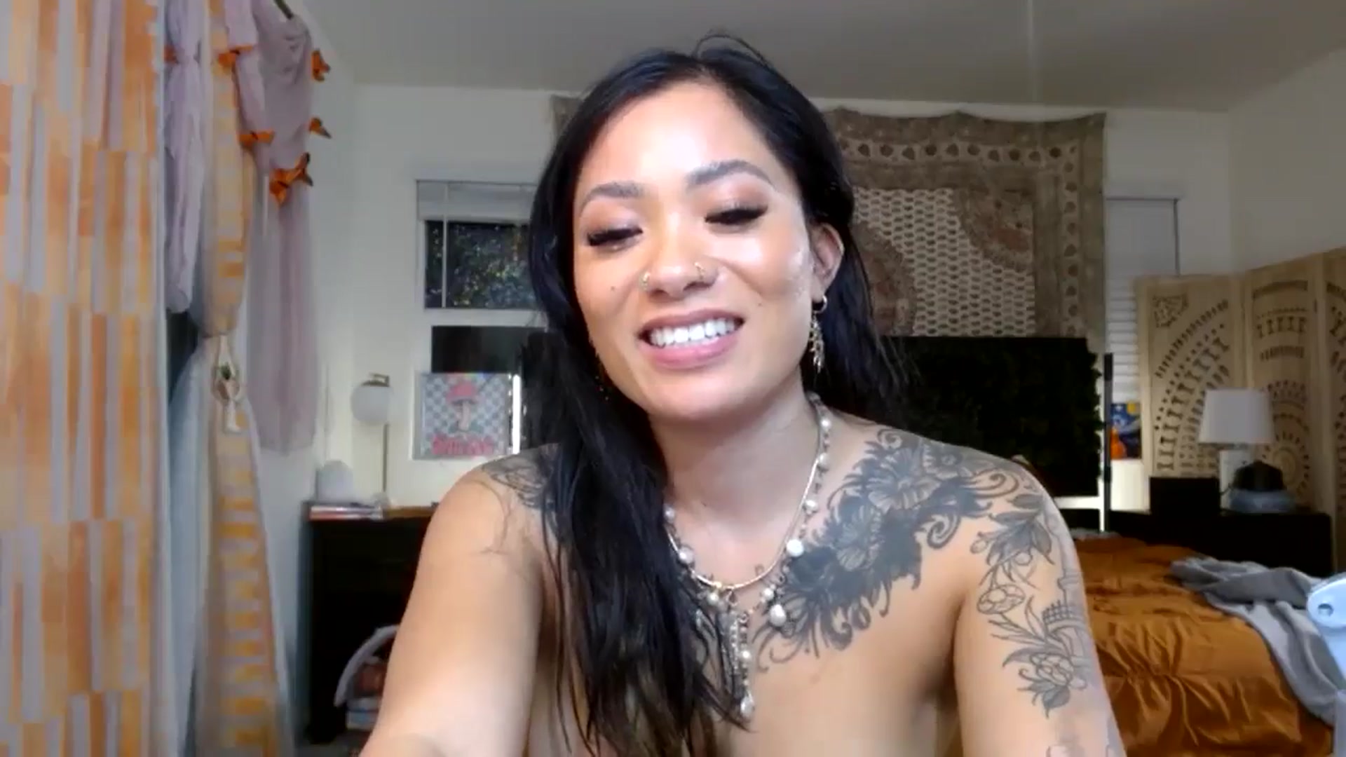 Gallery image thumbnail from Lovelyxmacii's myfreecams stream on, 12/27/2025, 09:12 image 4 of 20
