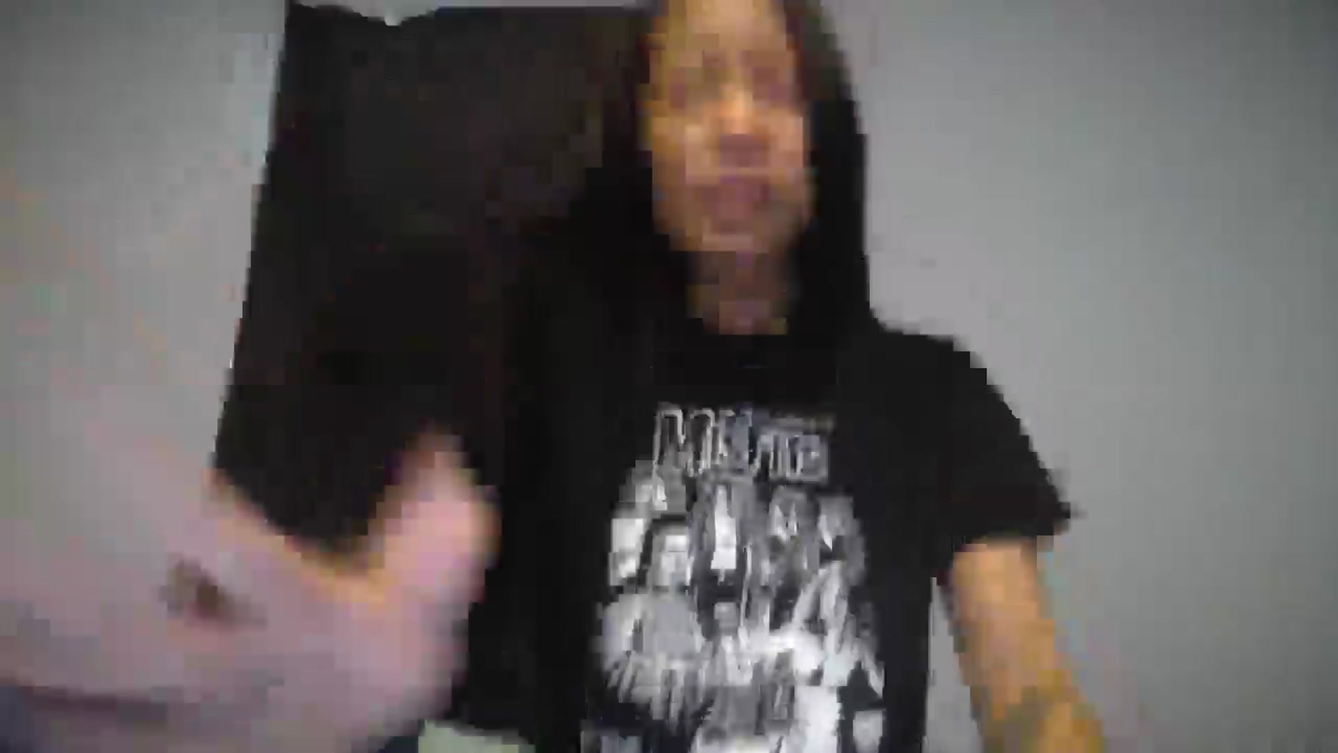 Gallery image thumbnail from Lovemilk's myfreecams stream on, 12/24/2024, 17:07 image 2 of 20