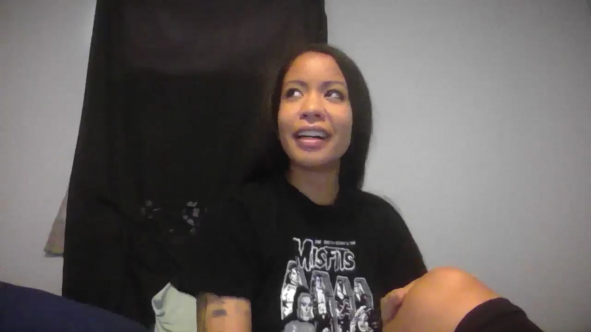 Gallery image thumbnail from Lovemilk's myfreecams stream on, 12/24/2024, 17:07 image 9 of 20