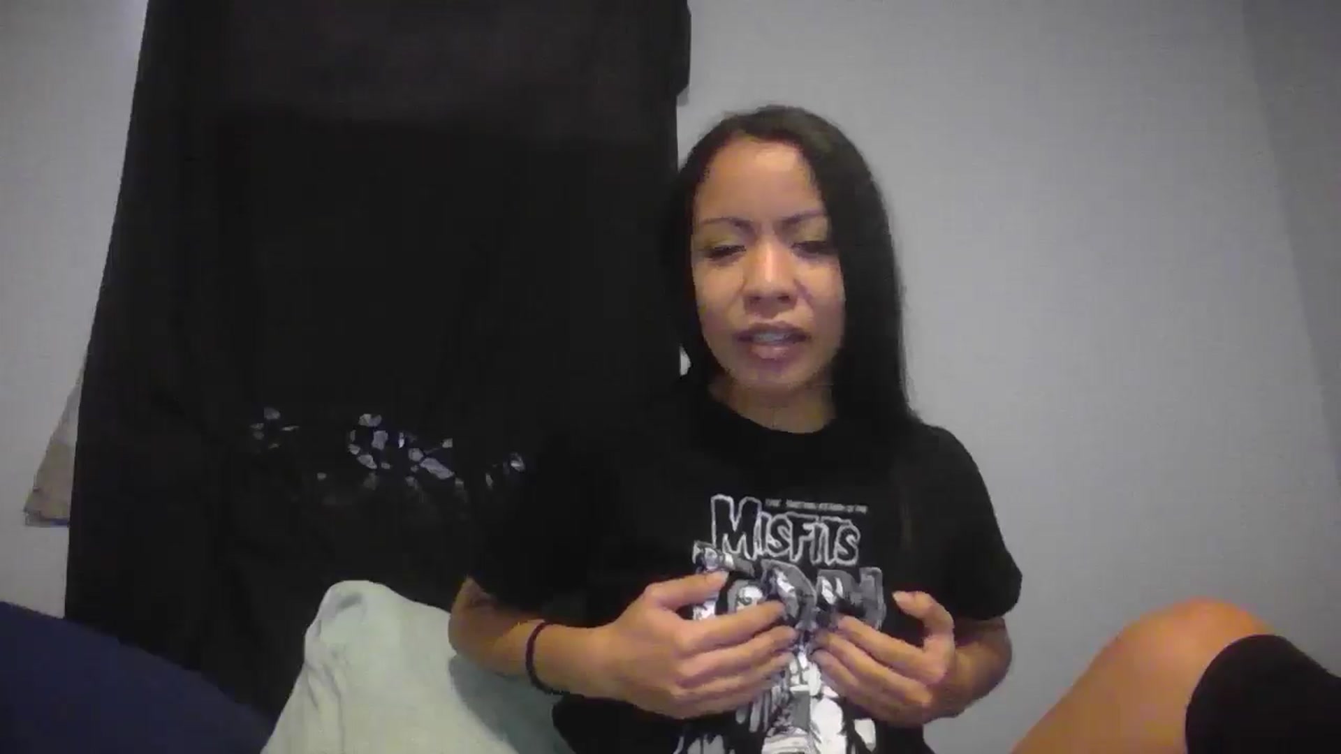 Gallery image thumbnail from Lovemilk's myfreecams stream on, 12/24/2024, 17:49 image 7 of 20