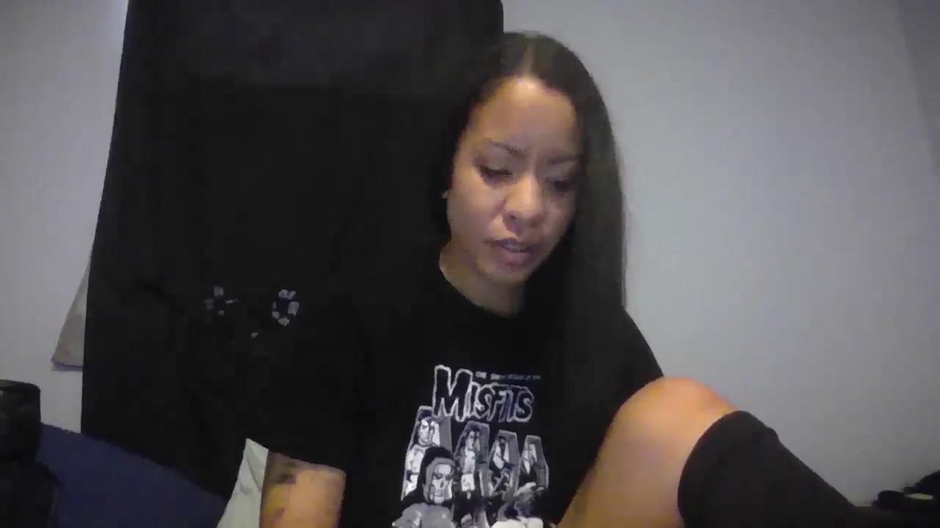 Gallery image thumbnail from Lovemilk's myfreecams stream on, 12/24/2024, 17:49 image 13 of 20