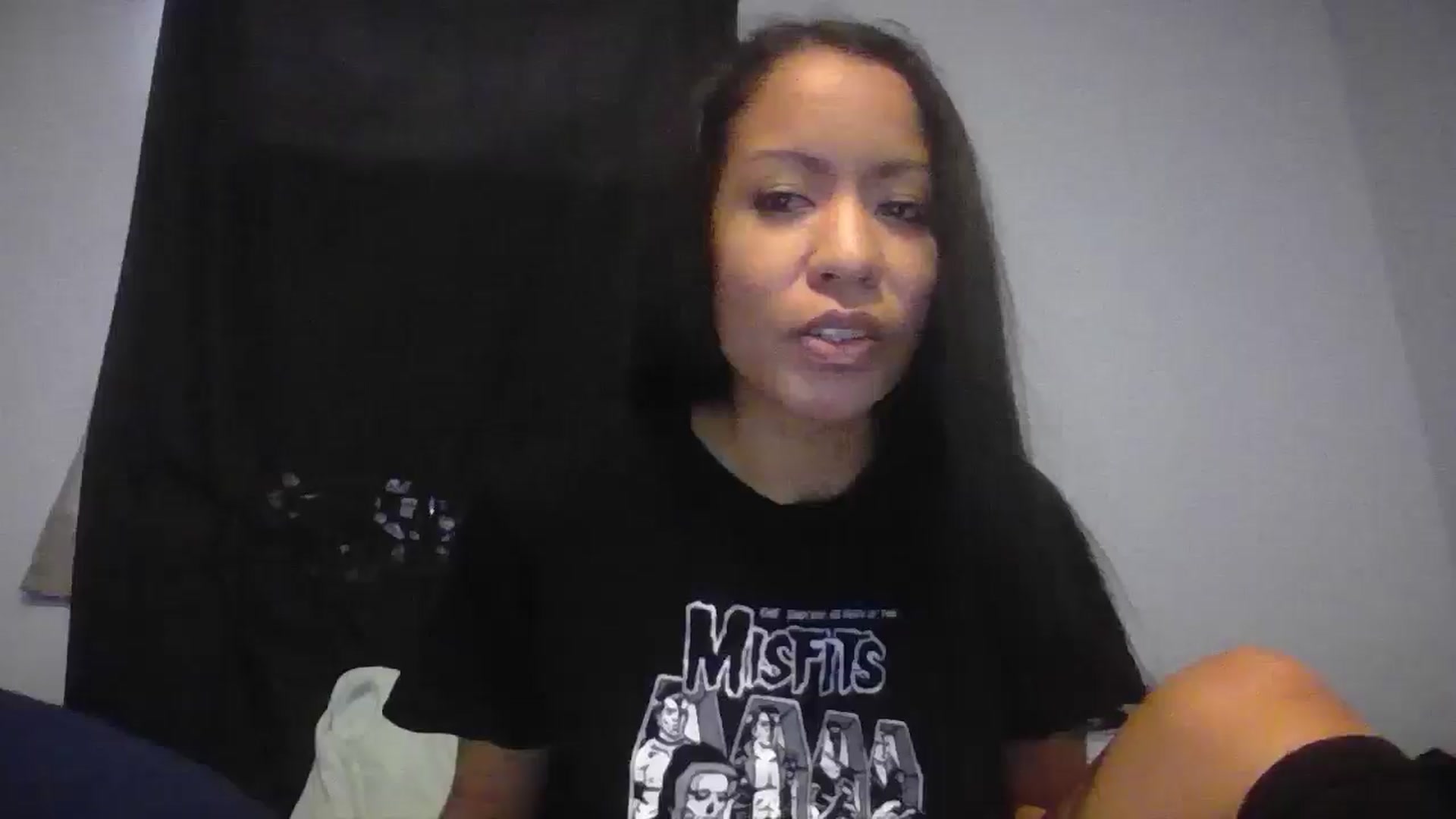 Gallery image thumbnail from Lovemilk's myfreecams stream on, 12/24/2024, 17:49 image 4 of 20