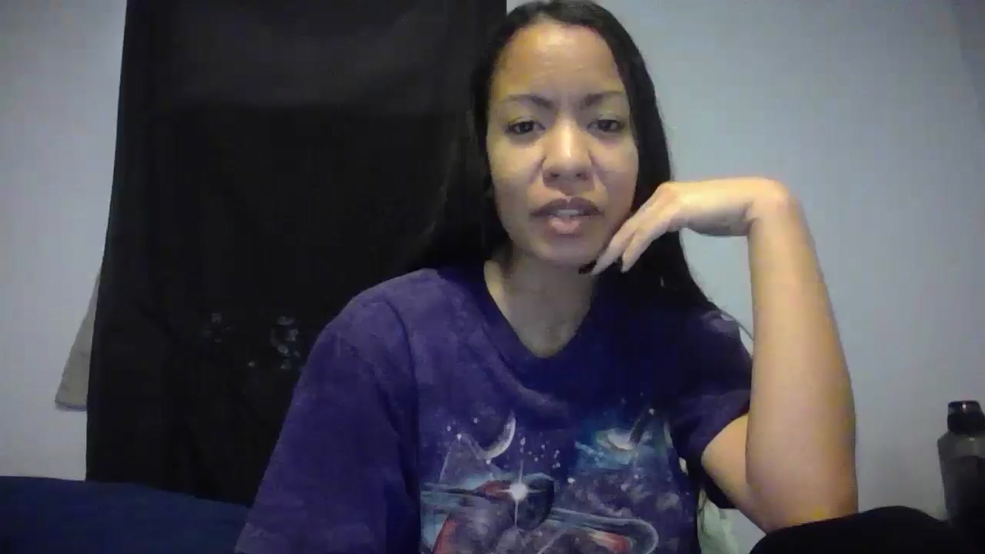 Gallery image thumbnail from Lovemilk's myfreecams stream on, 12/27/2024, 15:23 image 4 of 20