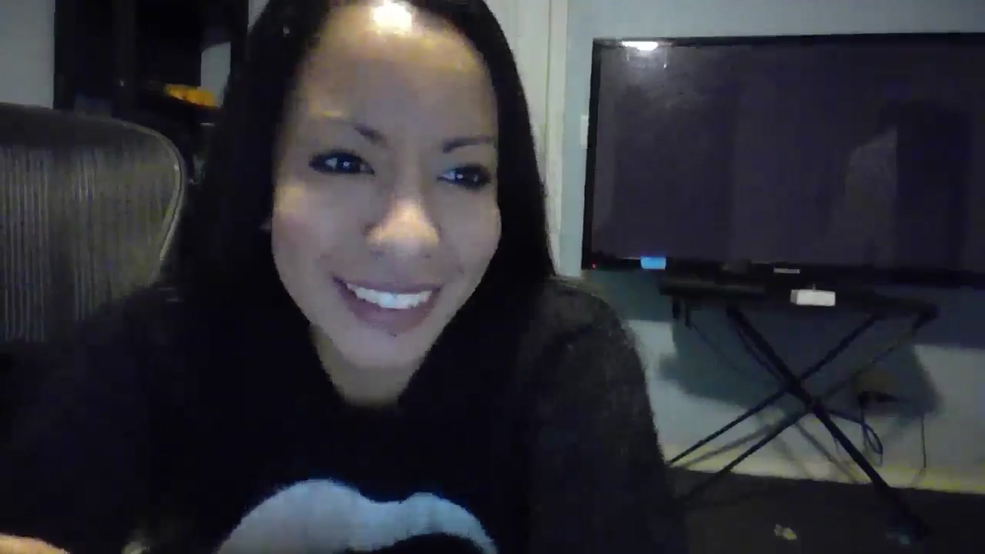 Gallery image thumbnail from Lovemilk's myfreecams stream on, 01/11/2025, 14:40 image 7 of 20