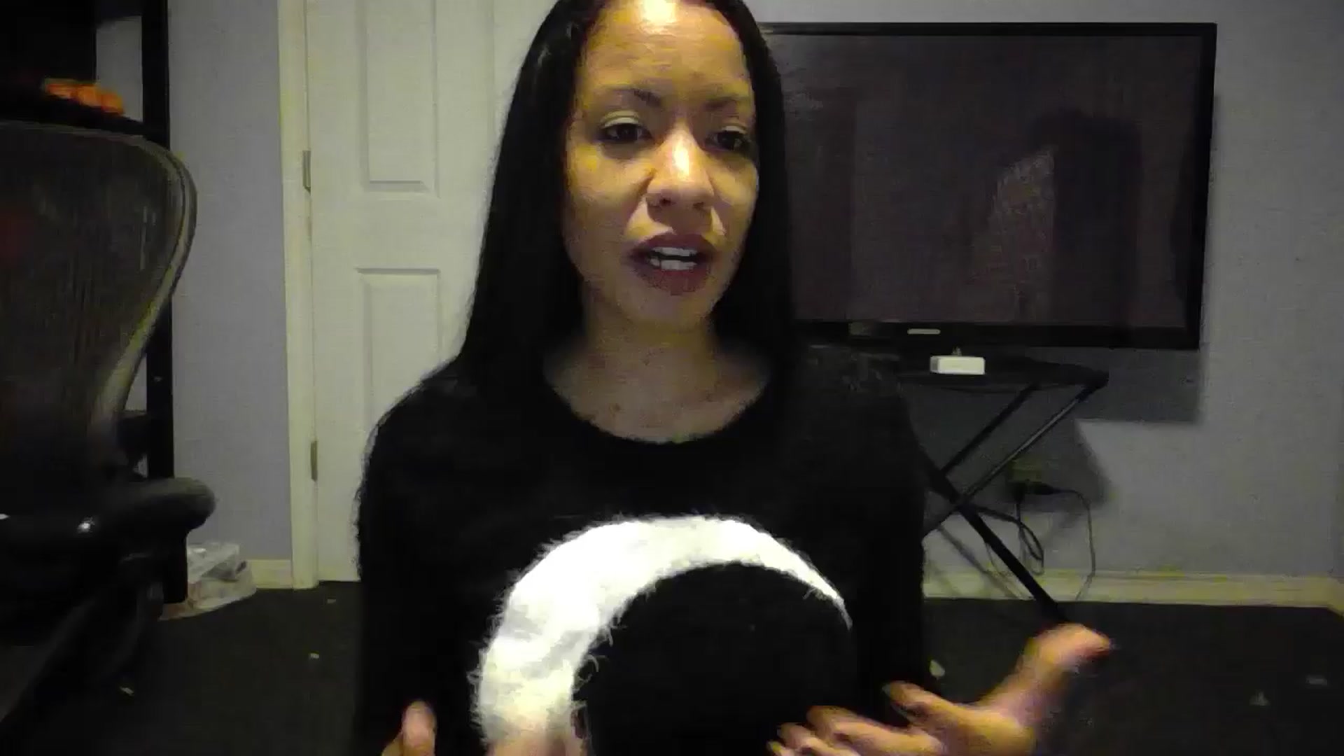 Gallery image thumbnail from Lovemilk's myfreecams stream on, 01/11/2025, 14:40 image 17 of 20