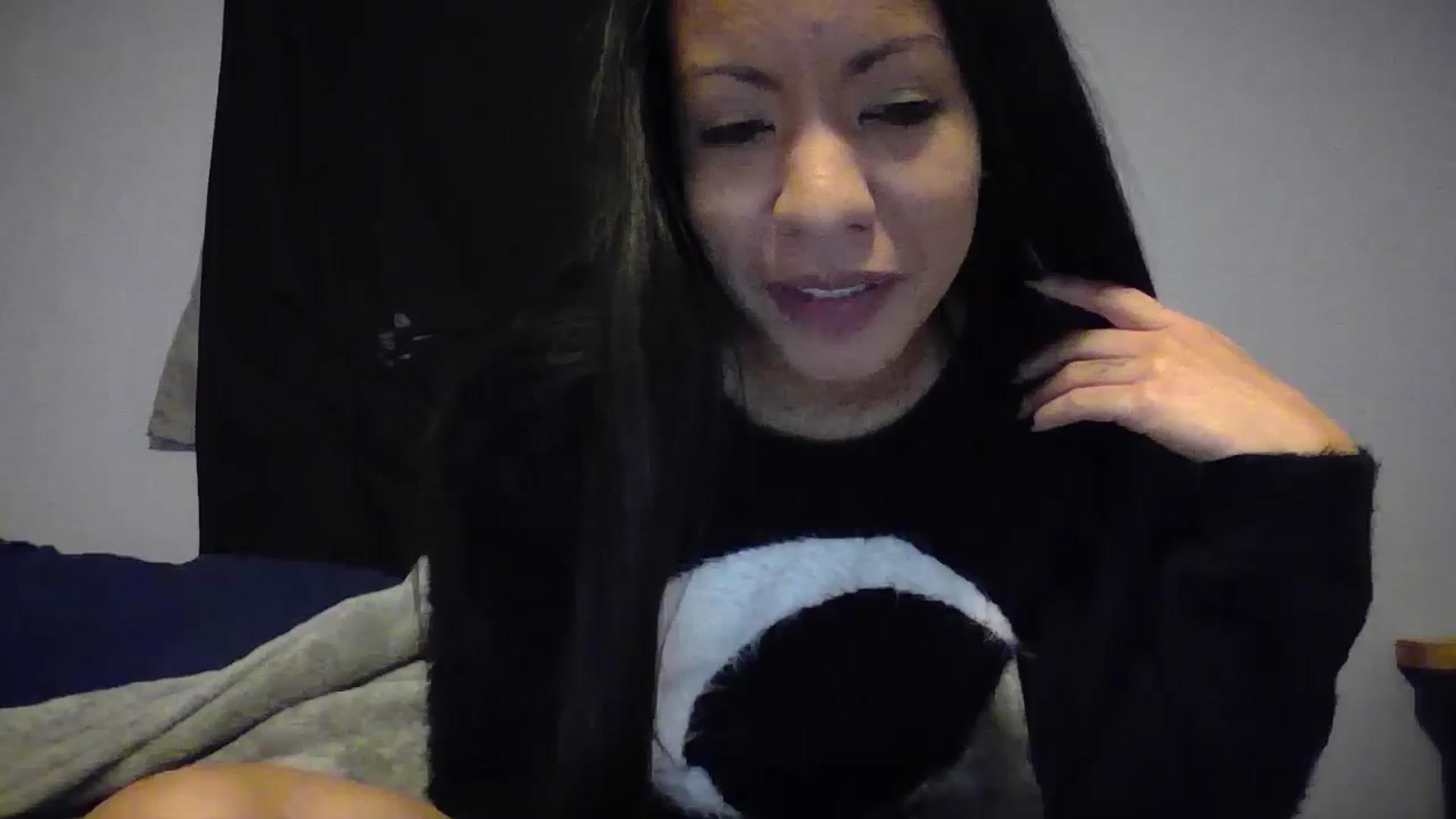 Gallery image thumbnail from Lovemilk's myfreecams stream on, 01/11/2025, 15:07 image 17 of 20