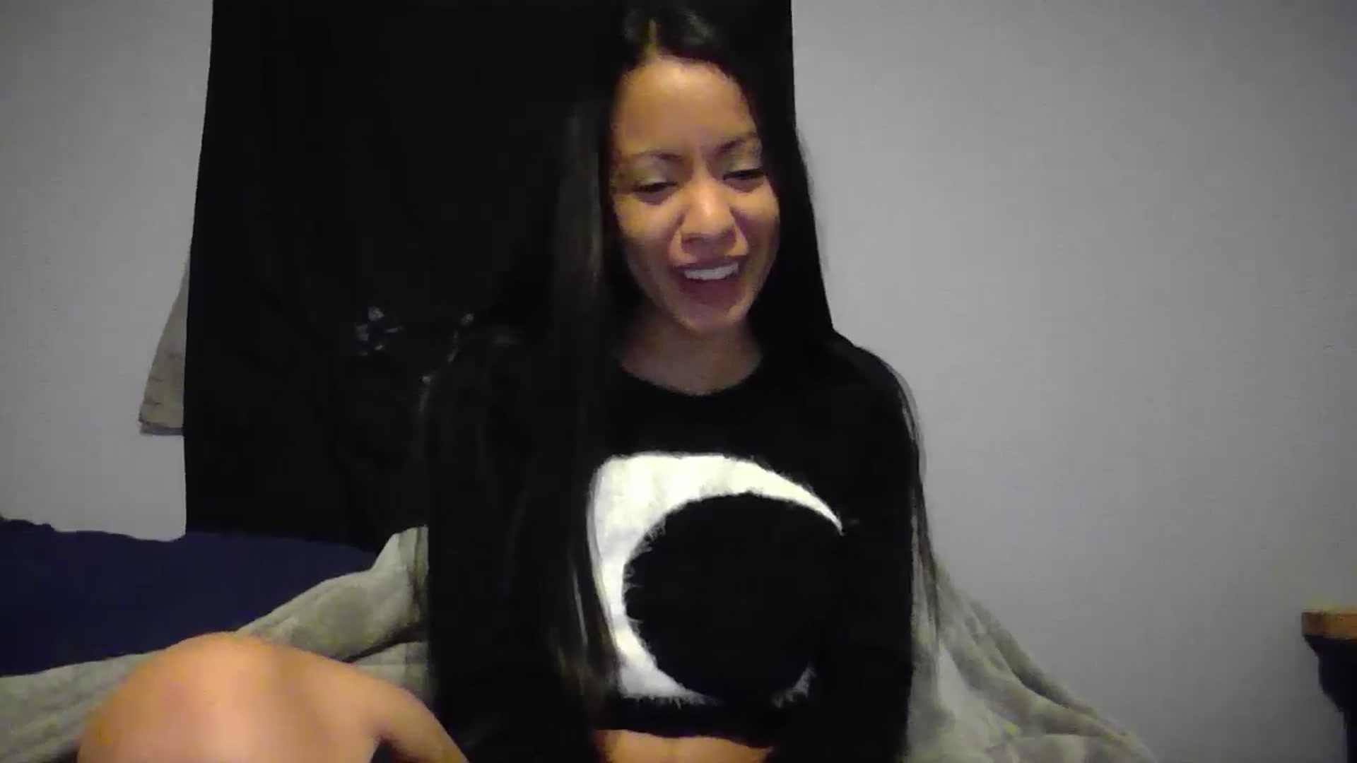 Gallery image thumbnail from Lovemilk's myfreecams stream on, 01/11/2025, 15:07 image 18 of 20