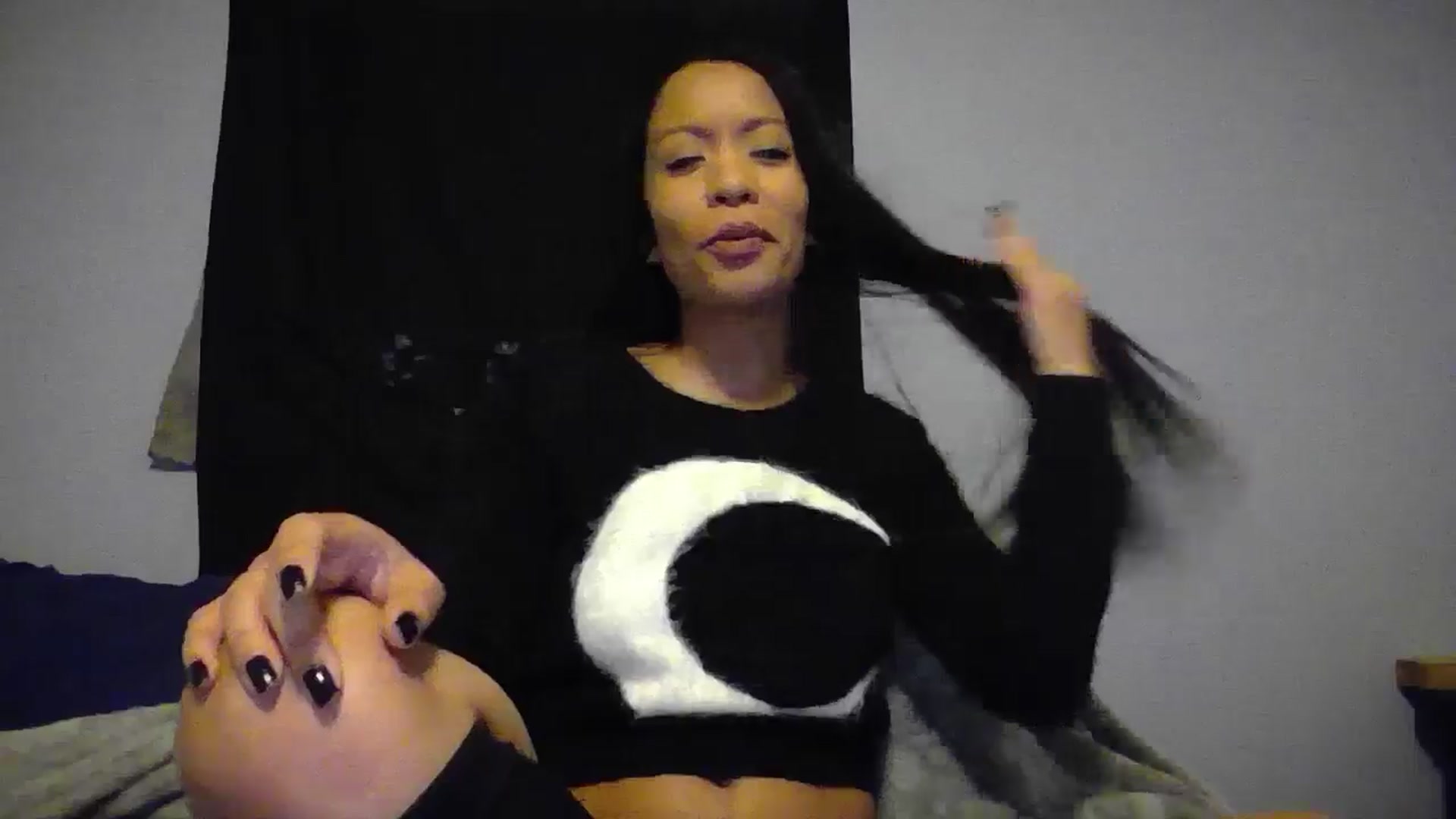 Gallery image thumbnail from Lovemilk's myfreecams stream on, 01/11/2025, 15:07 image 14 of 20