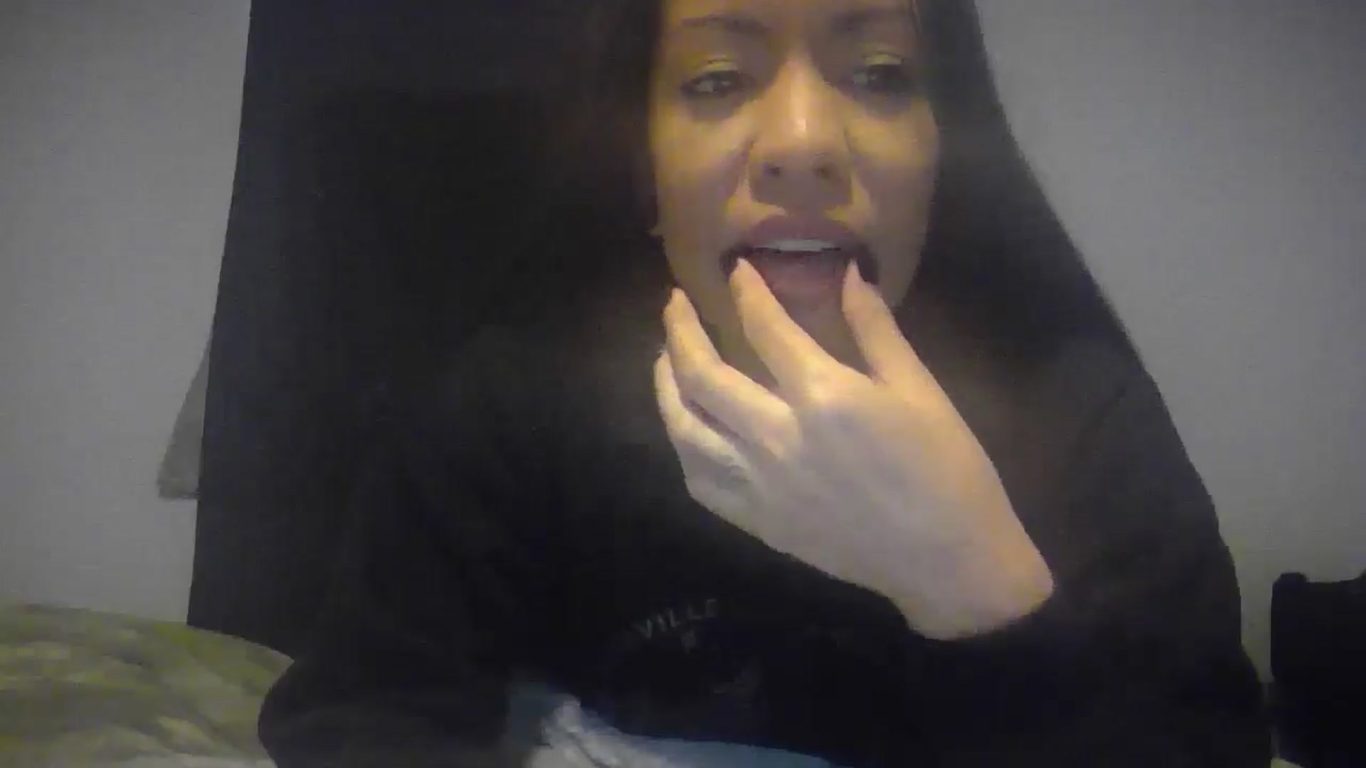 Gallery image thumbnail from Lovemilk's myfreecams stream on, 01/12/2025, 15:27 image 3 of 20
