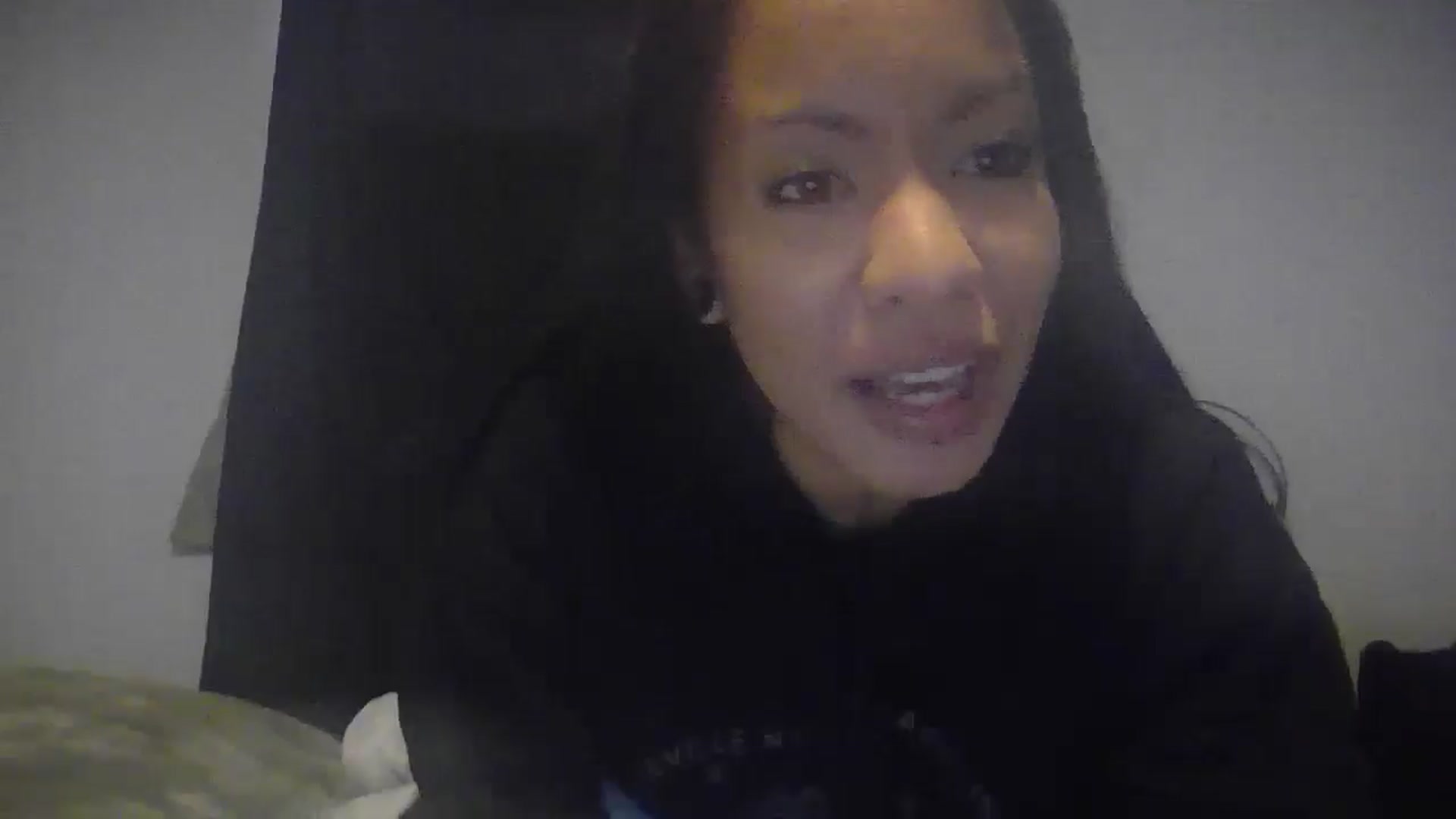 Gallery image thumbnail from Lovemilk's myfreecams stream on, 01/12/2025, 15:27 image 2 of 20