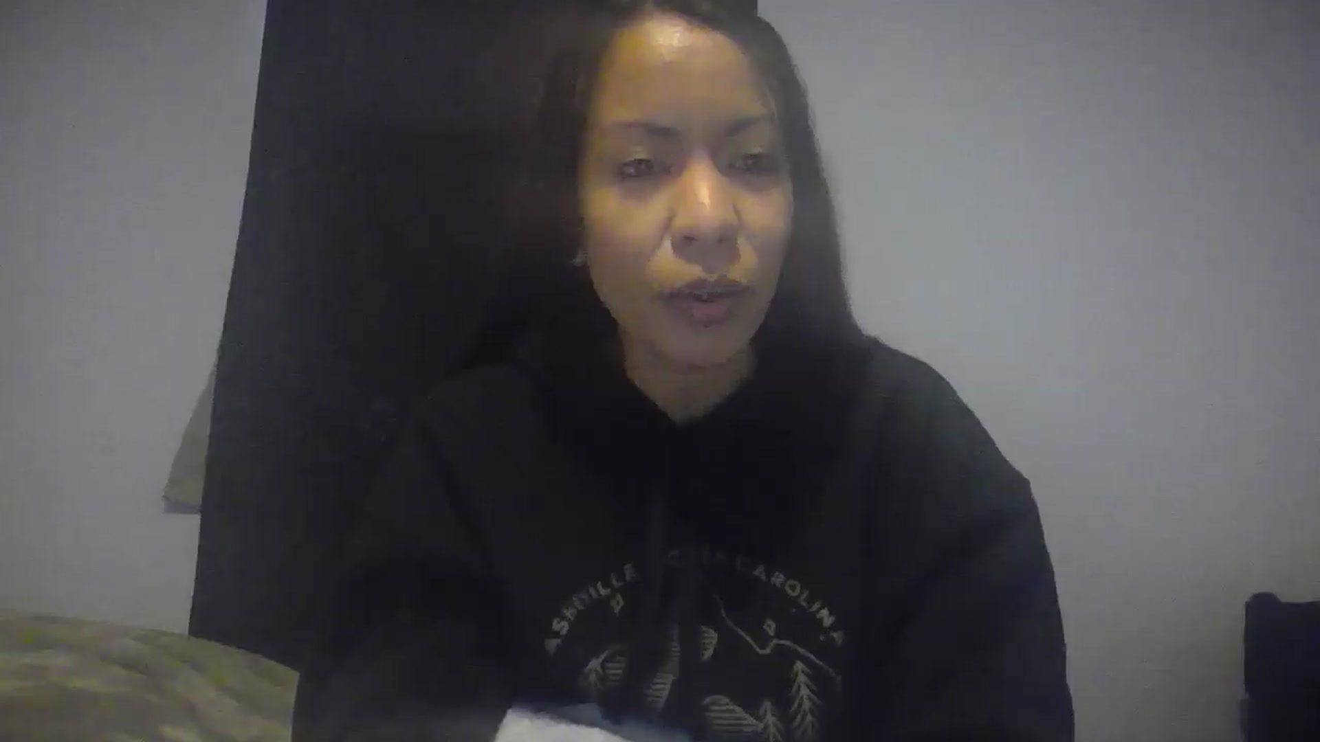Gallery image thumbnail from Lovemilk's myfreecams stream on, 01/12/2025, 15:27 image 10 of 20