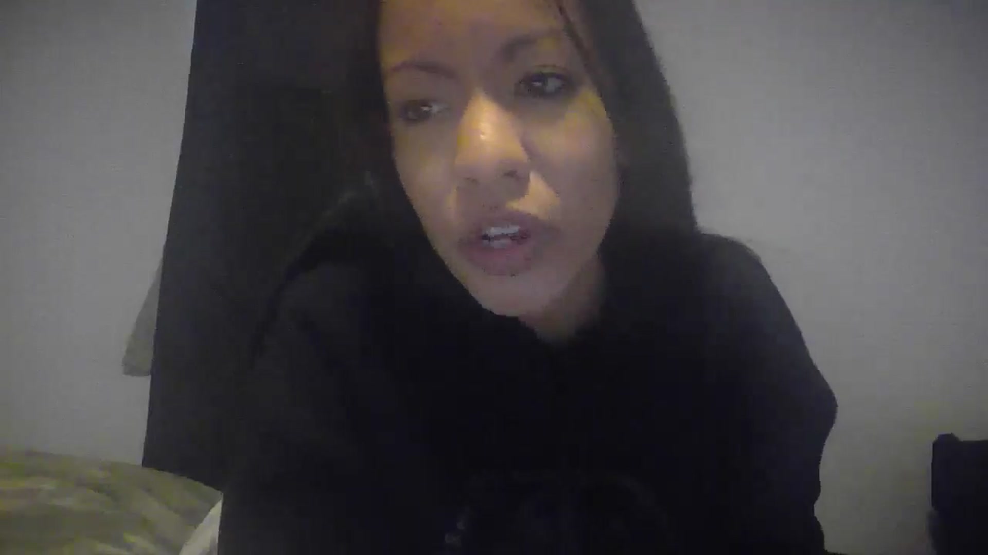 Gallery image thumbnail from Lovemilk's myfreecams stream on, 01/12/2025, 15:27 image 11 of 20