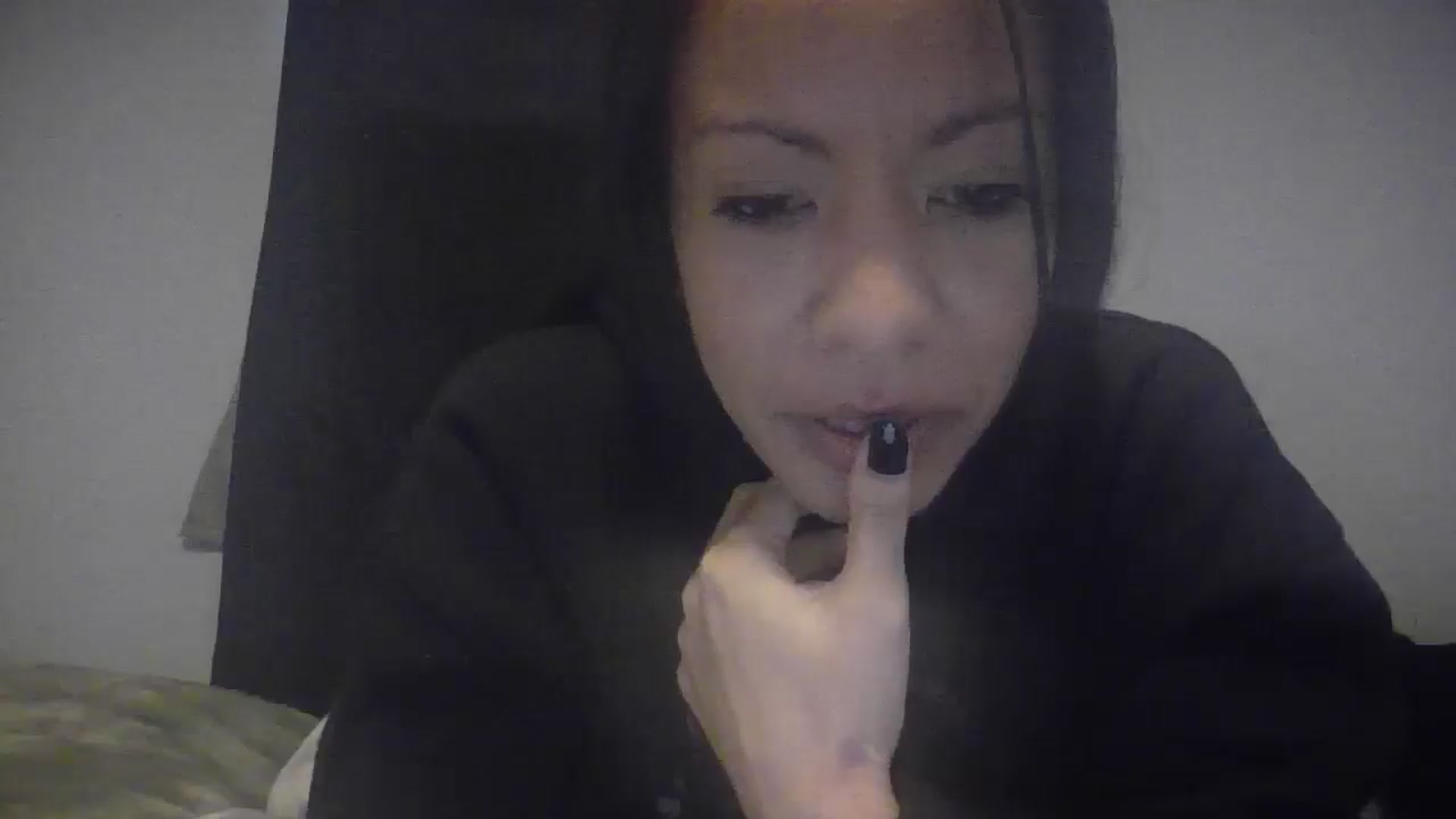 Gallery image thumbnail from Lovemilk's myfreecams stream on, 01/12/2025, 15:27 image 9 of 20