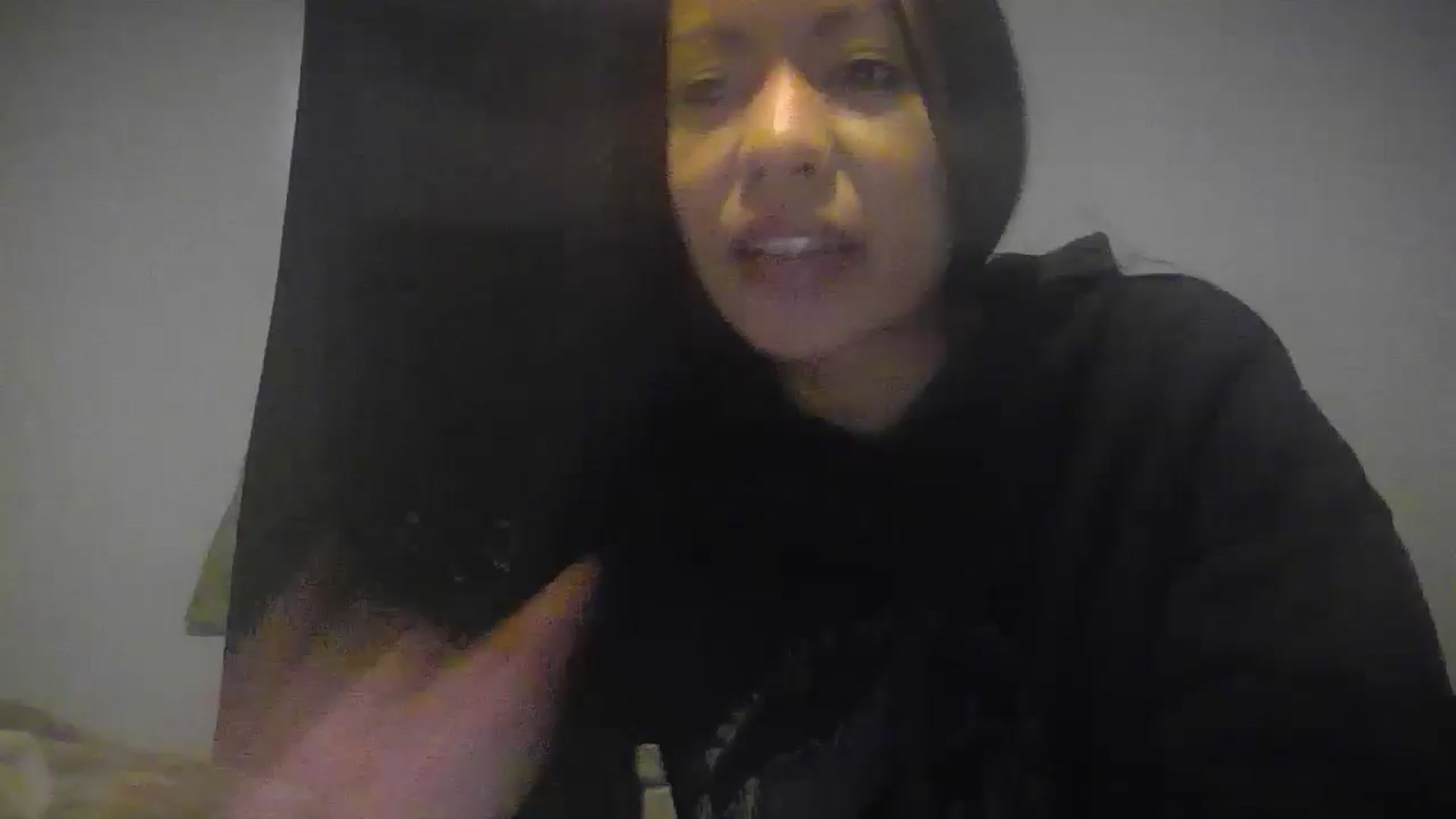 Gallery image thumbnail from Lovemilk's myfreecams stream on, 01/12/2025, 16:51 image 1 of 20
