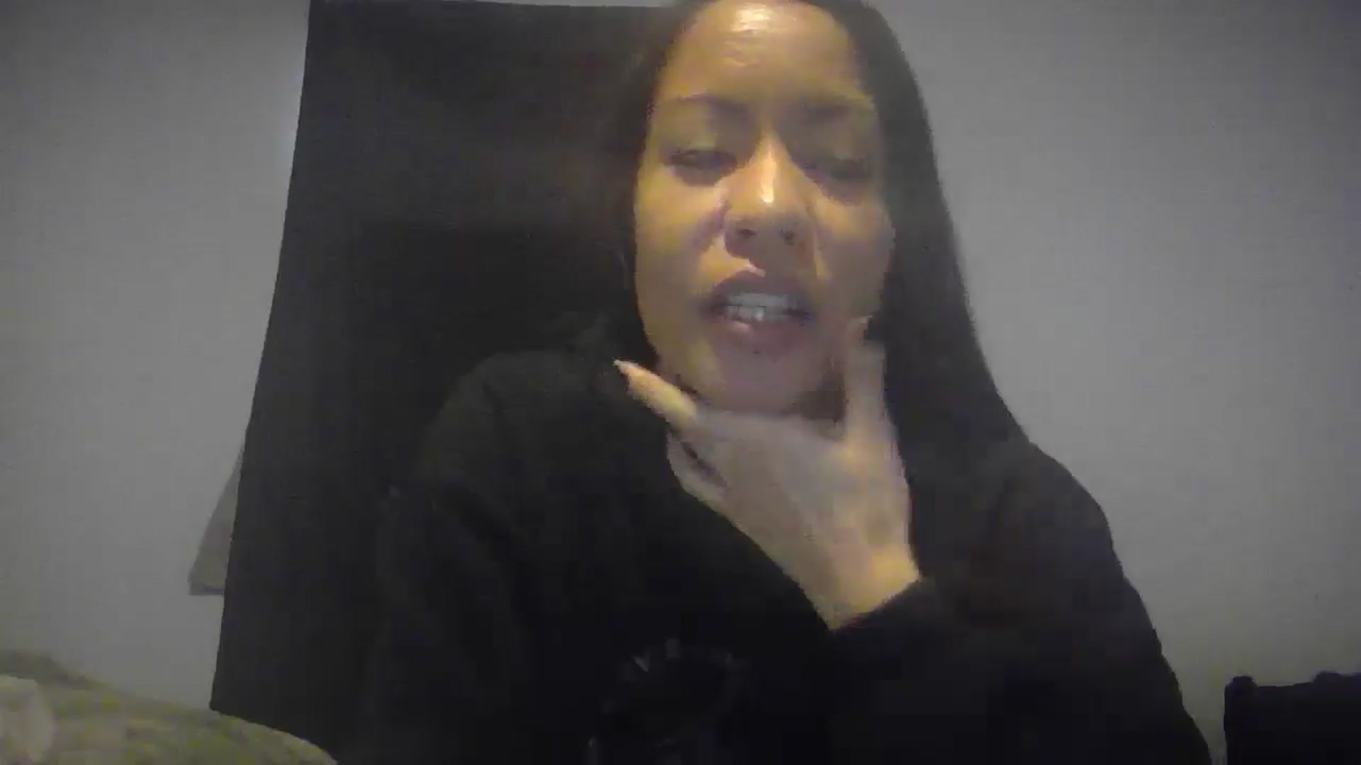Gallery image thumbnail from Lovemilk's myfreecams stream on, 01/12/2025, 16:51 image 10 of 20