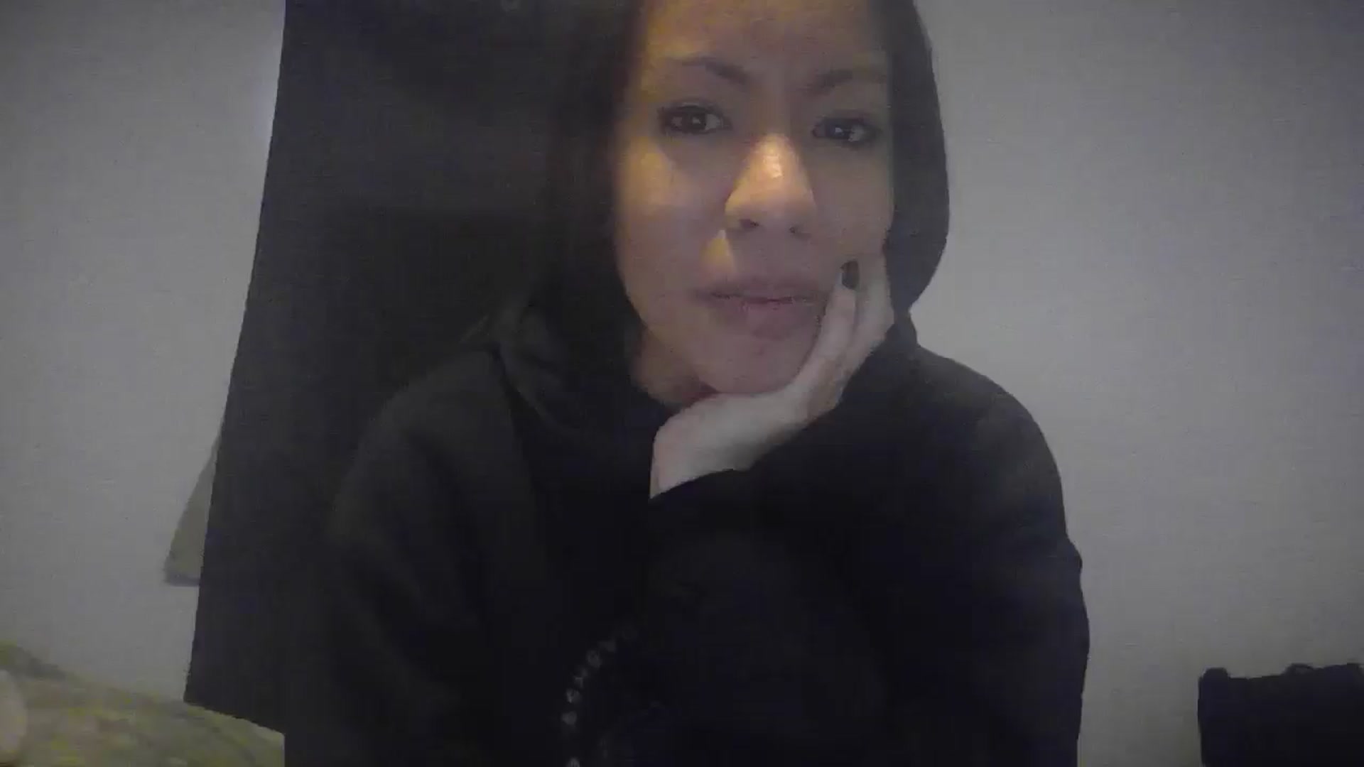 Gallery image thumbnail from Lovemilk's myfreecams stream on, 01/12/2025, 16:51 image 8 of 20