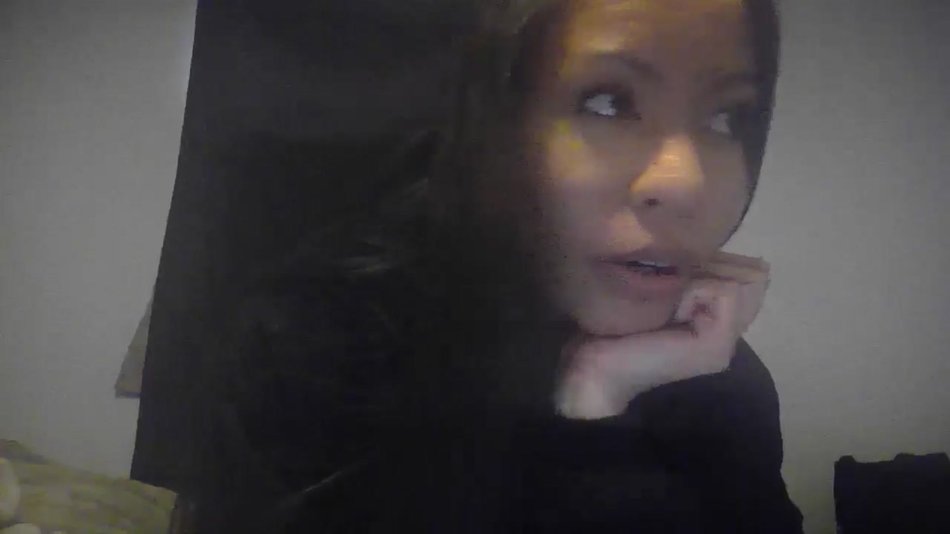 Gallery image thumbnail from Lovemilk's myfreecams stream on, 01/12/2025, 16:51 image 4 of 20
