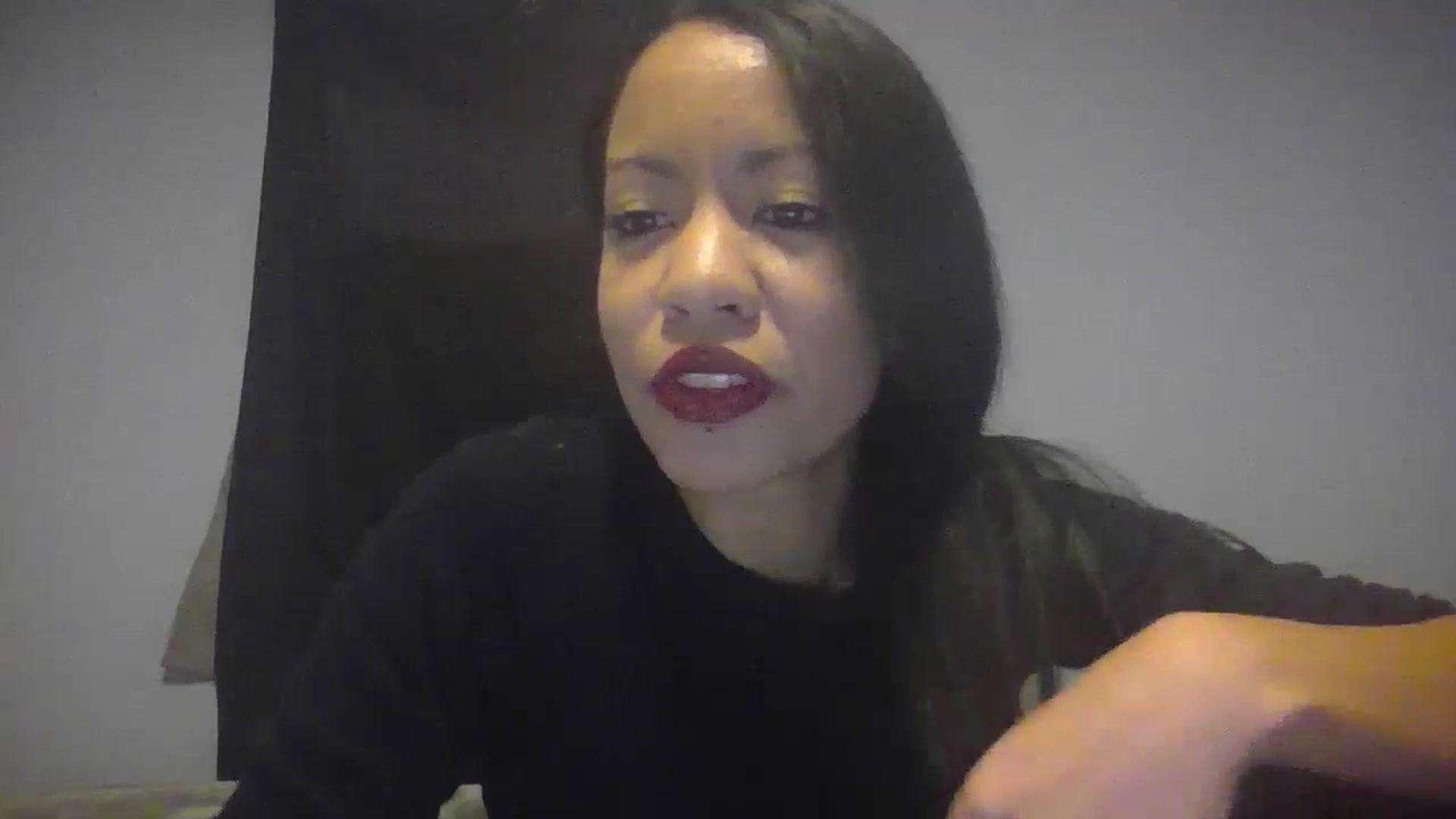 Gallery image thumbnail from Lovemilk's myfreecams stream on, 01/13/2025, 14:26 image 19 of 20