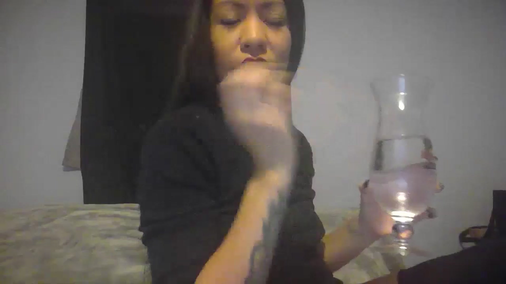 Gallery image thumbnail from Lovemilk's myfreecams stream on, 01/13/2025, 14:26 image 6 of 20