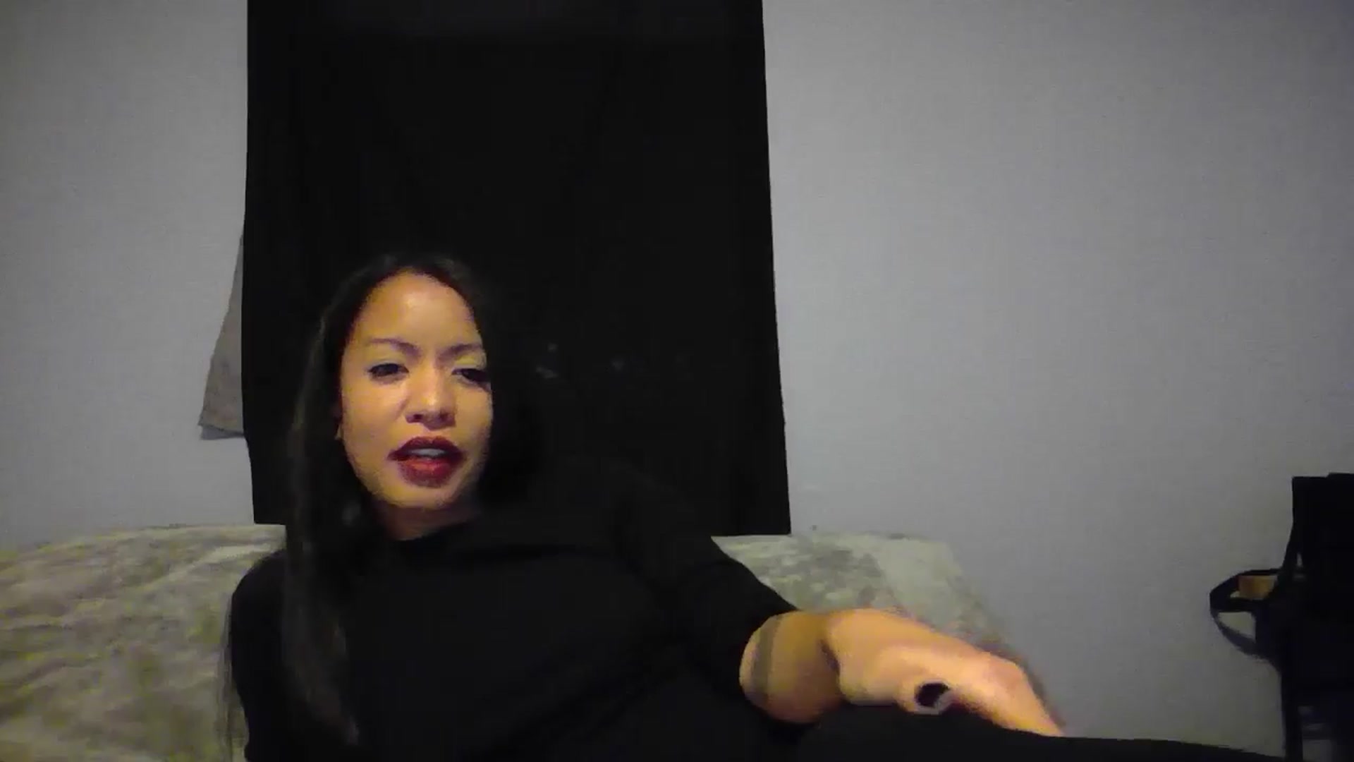 Gallery image thumbnail from Lovemilk's myfreecams stream on, 01/13/2025, 15:30 image 9 of 20