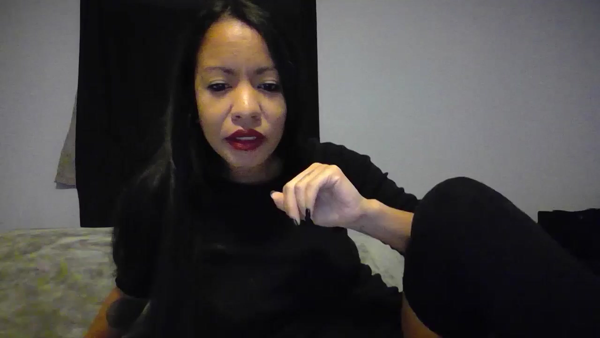 Gallery image thumbnail from Lovemilk's myfreecams stream on, 01/13/2025, 15:30 image 7 of 20