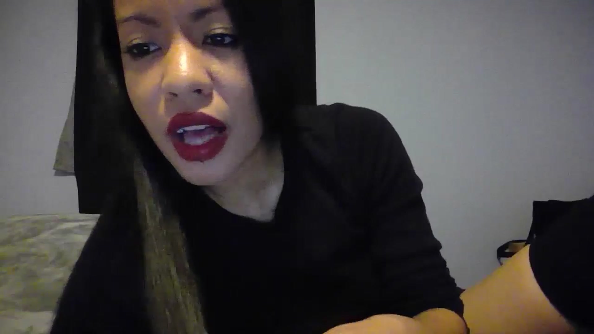 Gallery image thumbnail from Lovemilk's myfreecams stream on, 01/13/2025, 15:30 image 5 of 20