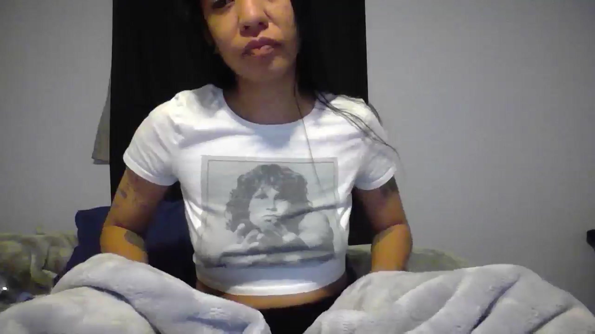 Gallery image thumbnail from Lovemilk's myfreecams stream on, 01/20/2025, 24:58 image 4 of 20